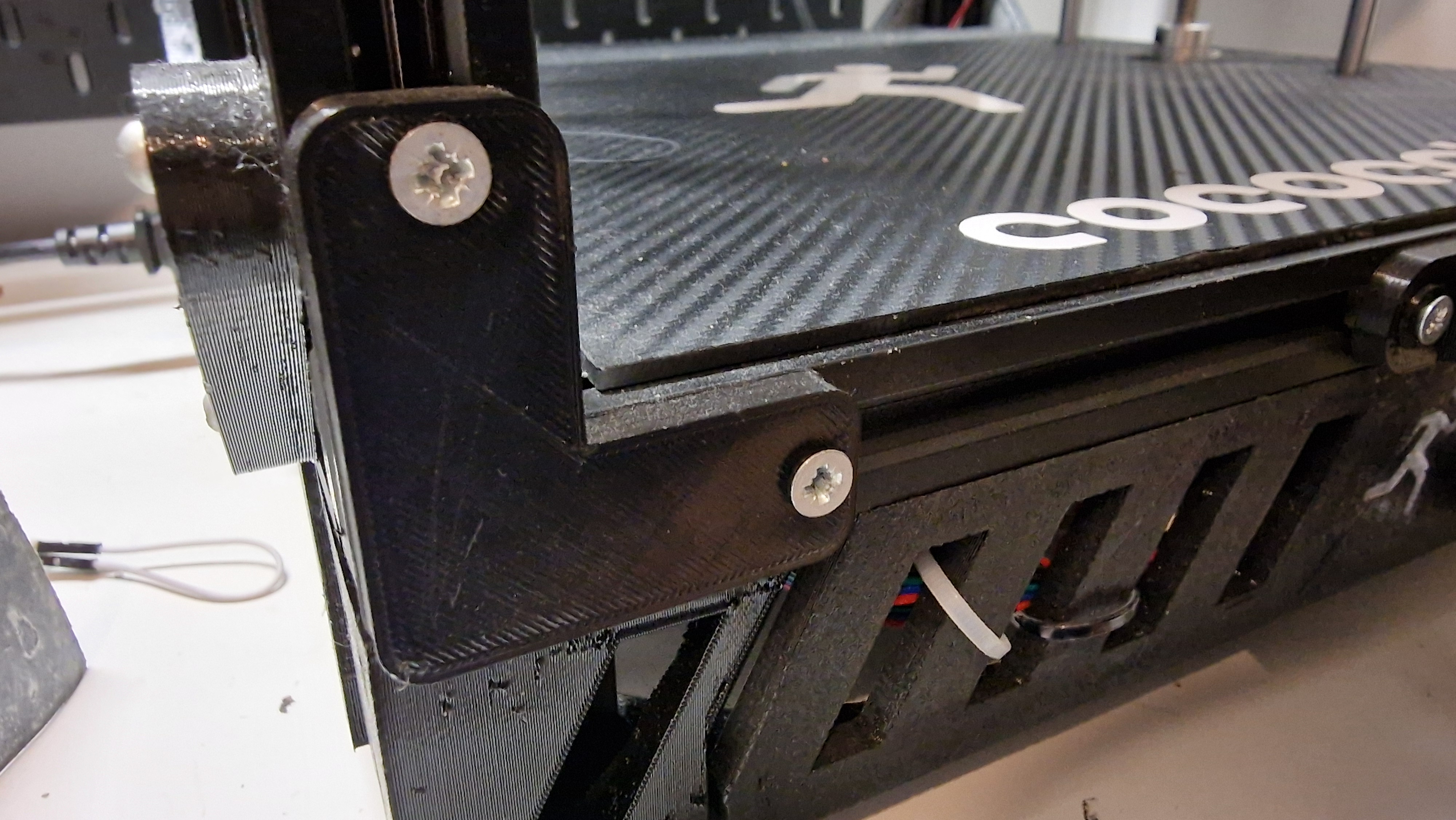 Miniatura 2 do modelo 3D Simple external 2020 extrusion corner bracket