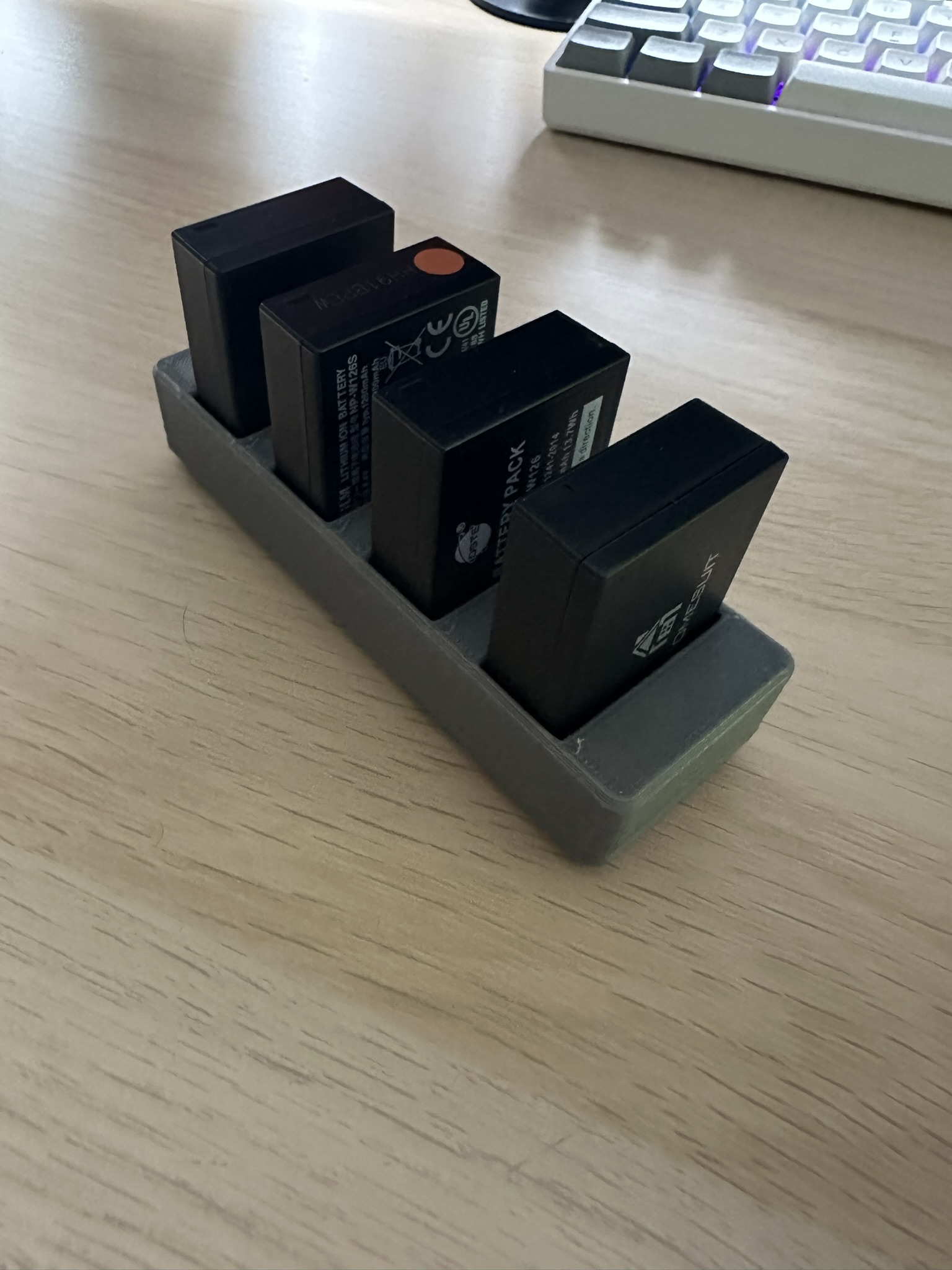 Gridfinity Camera Batteries bin