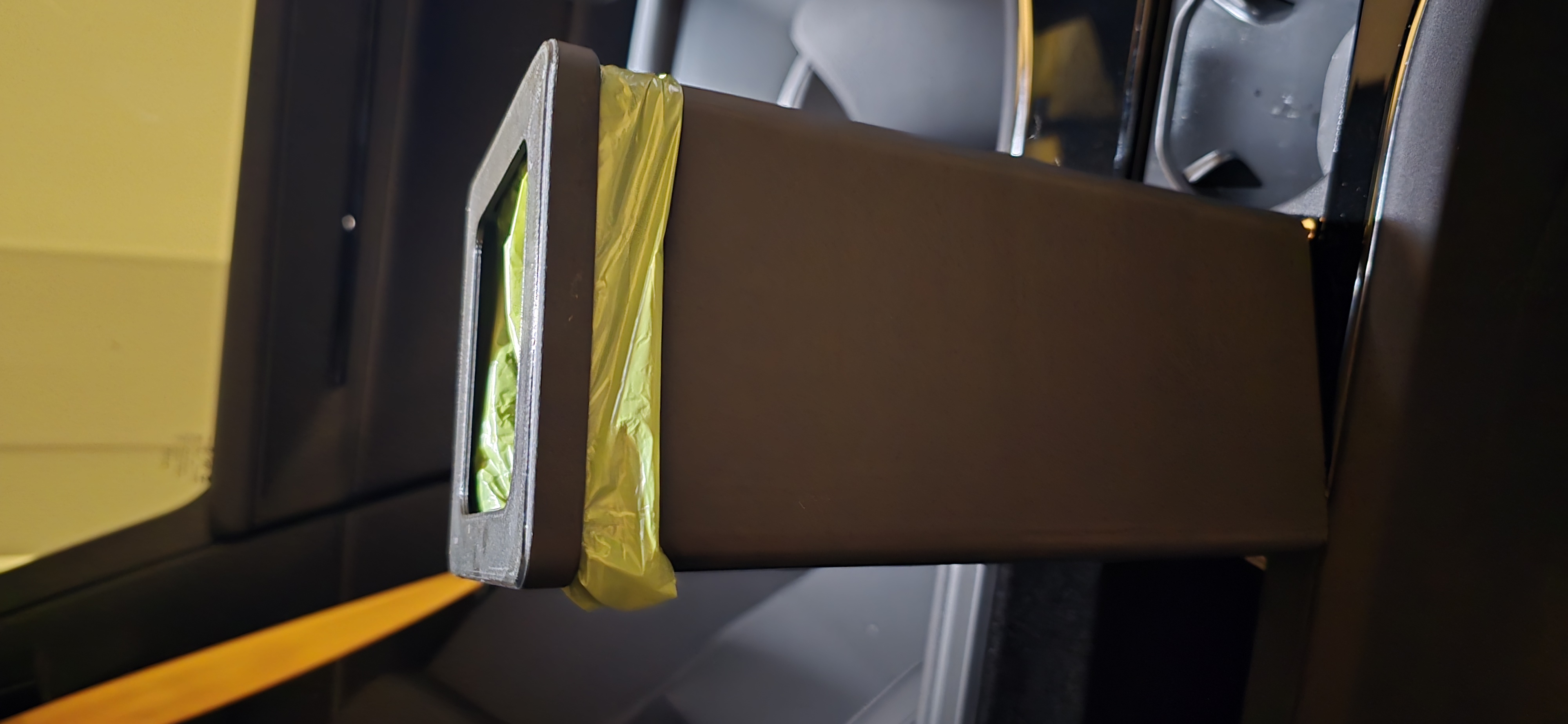 Polestar 3 center console trash bin