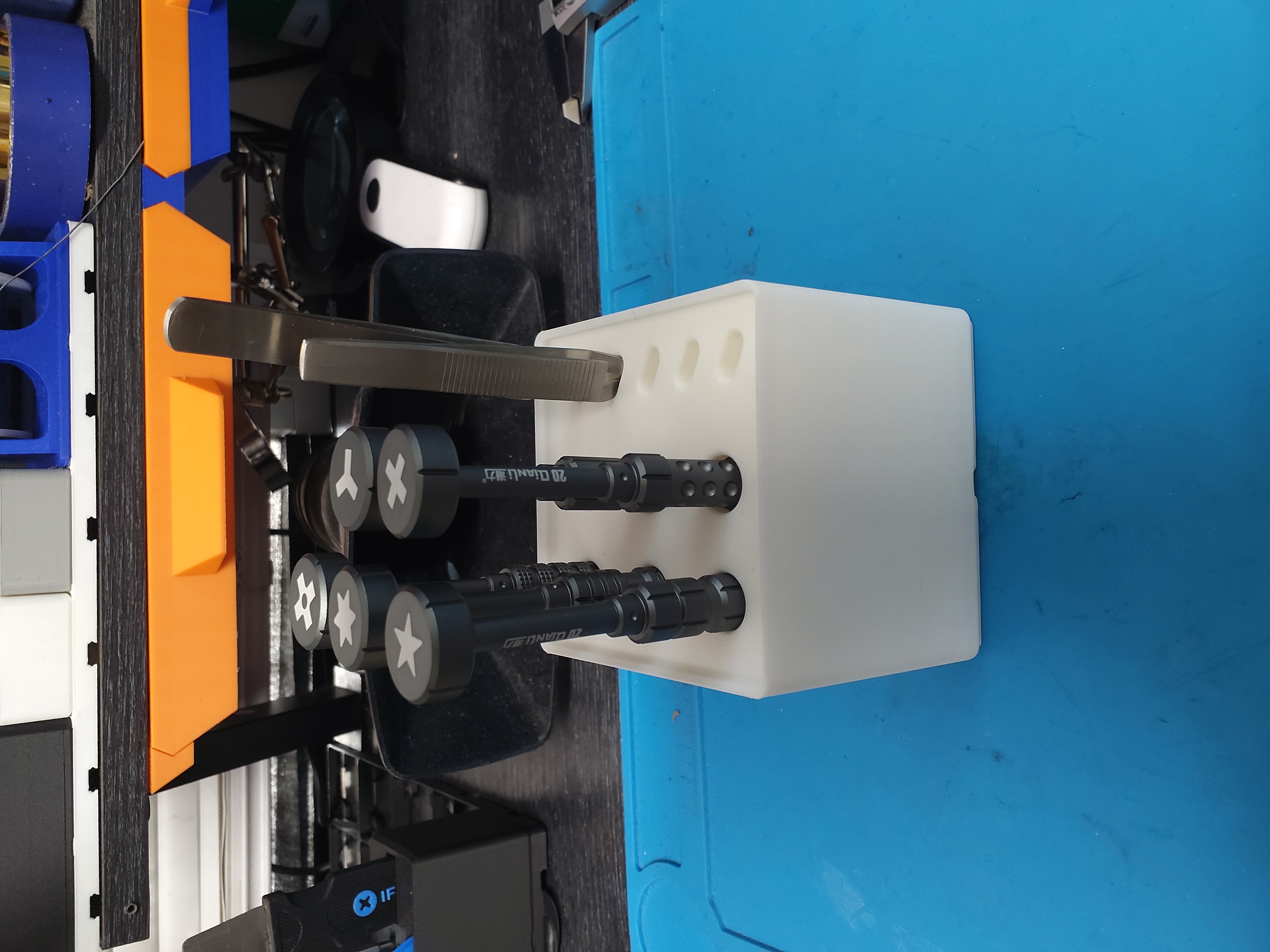 Gridfinity Screwdriver & Tweezer Holder