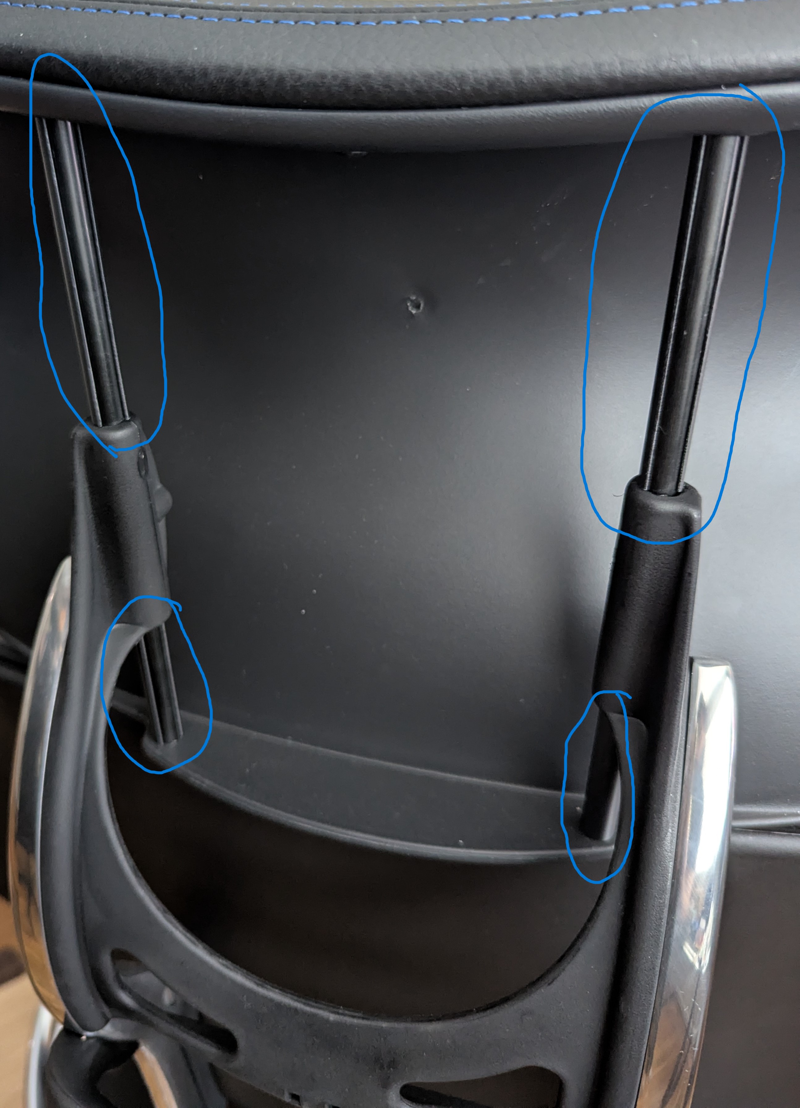 Humanscale Freedom Headrest Height Lock