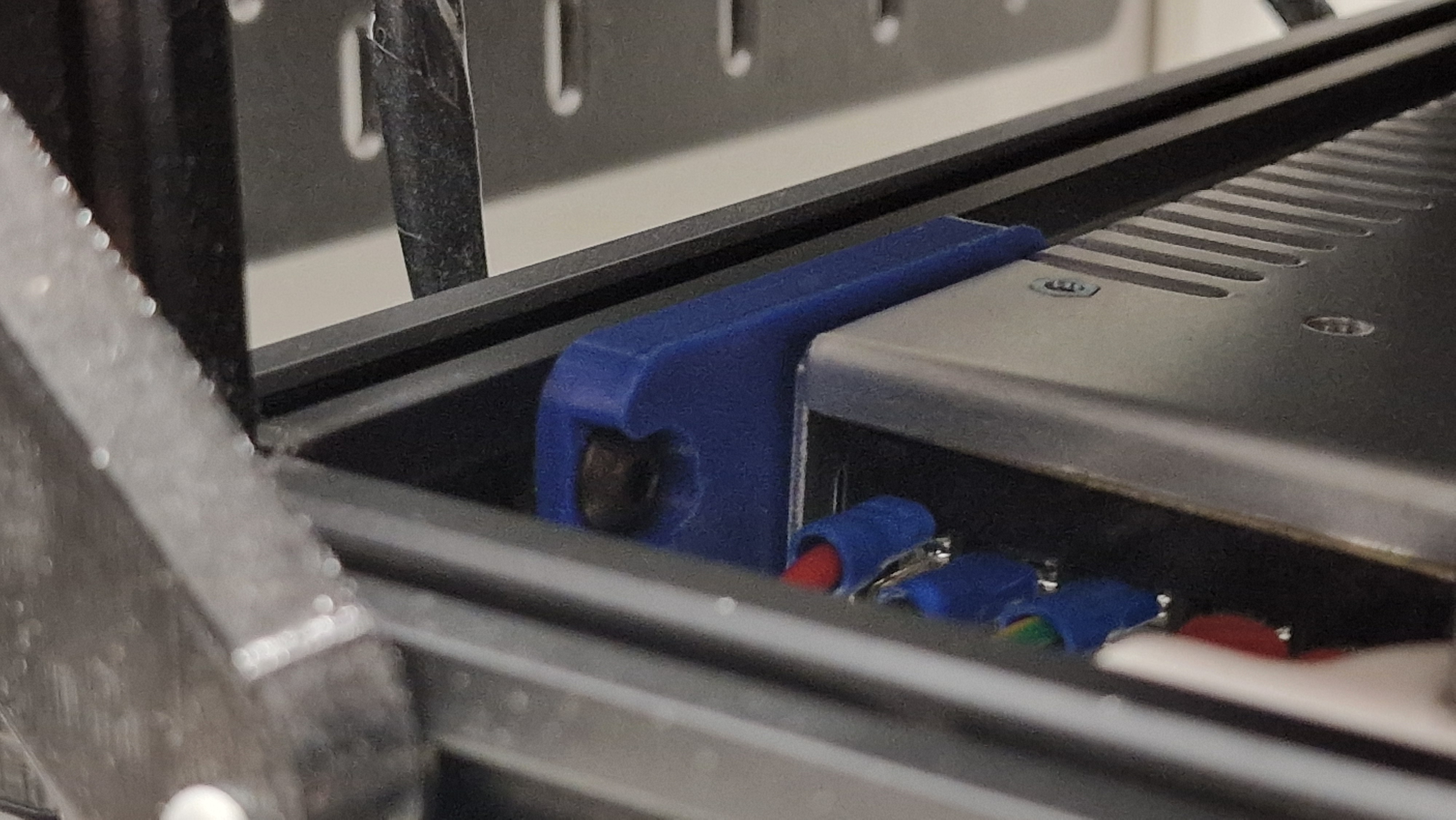 24v PSU Mount for 2020 extrusions