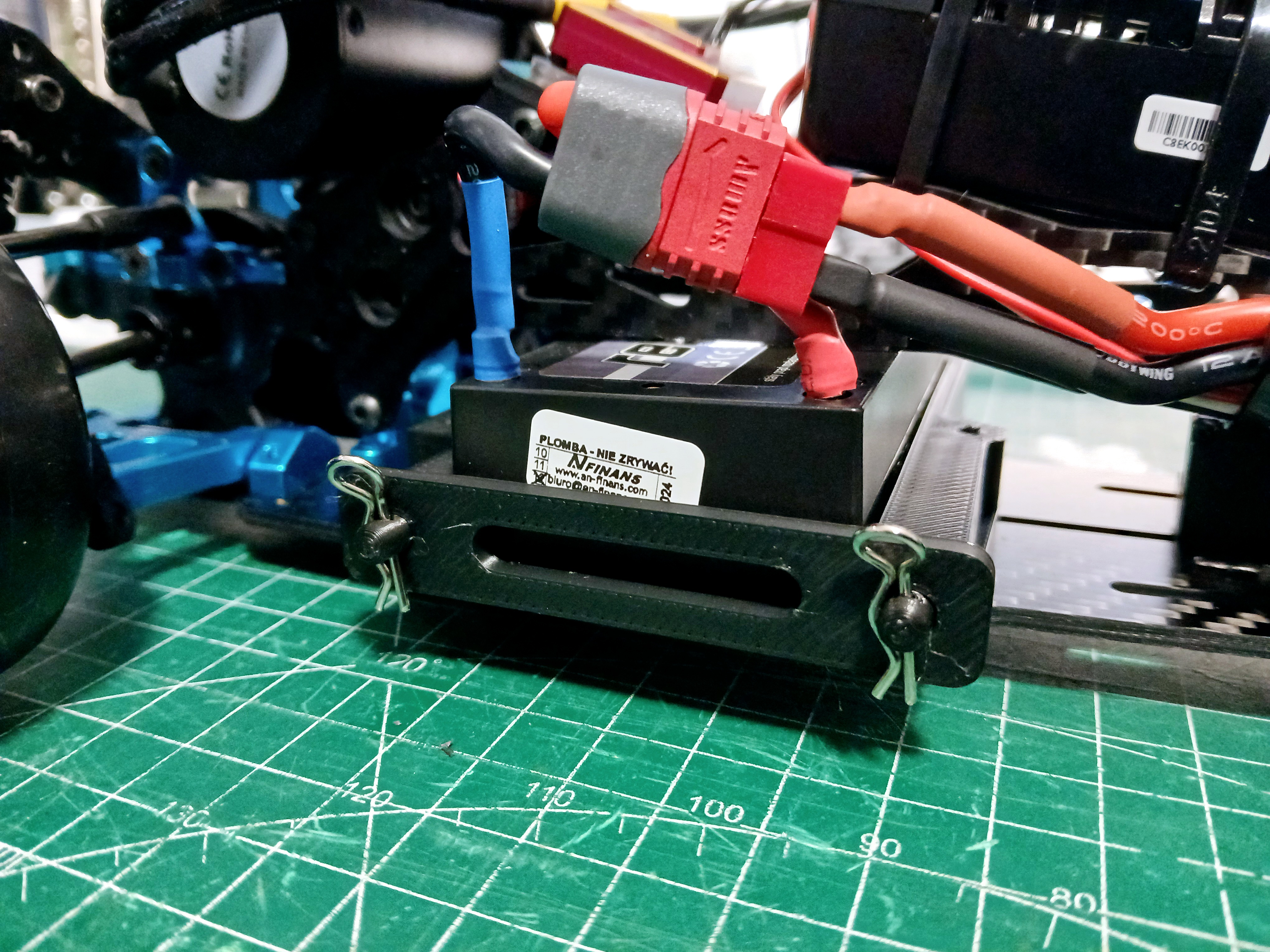 RC Sakura D5 Pro Battery Holder