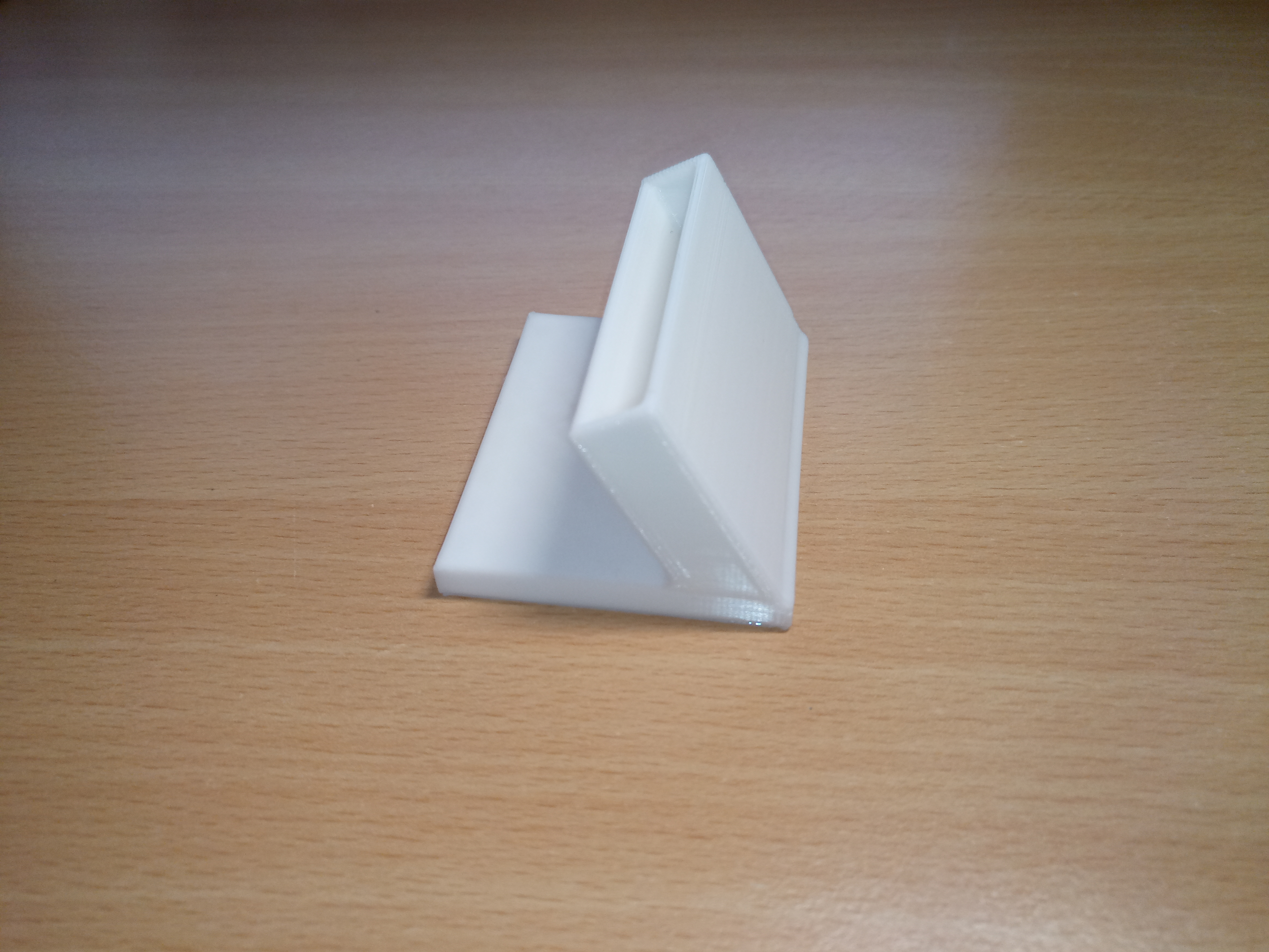 Miniatura 2 do modelo 3D Led remote holder