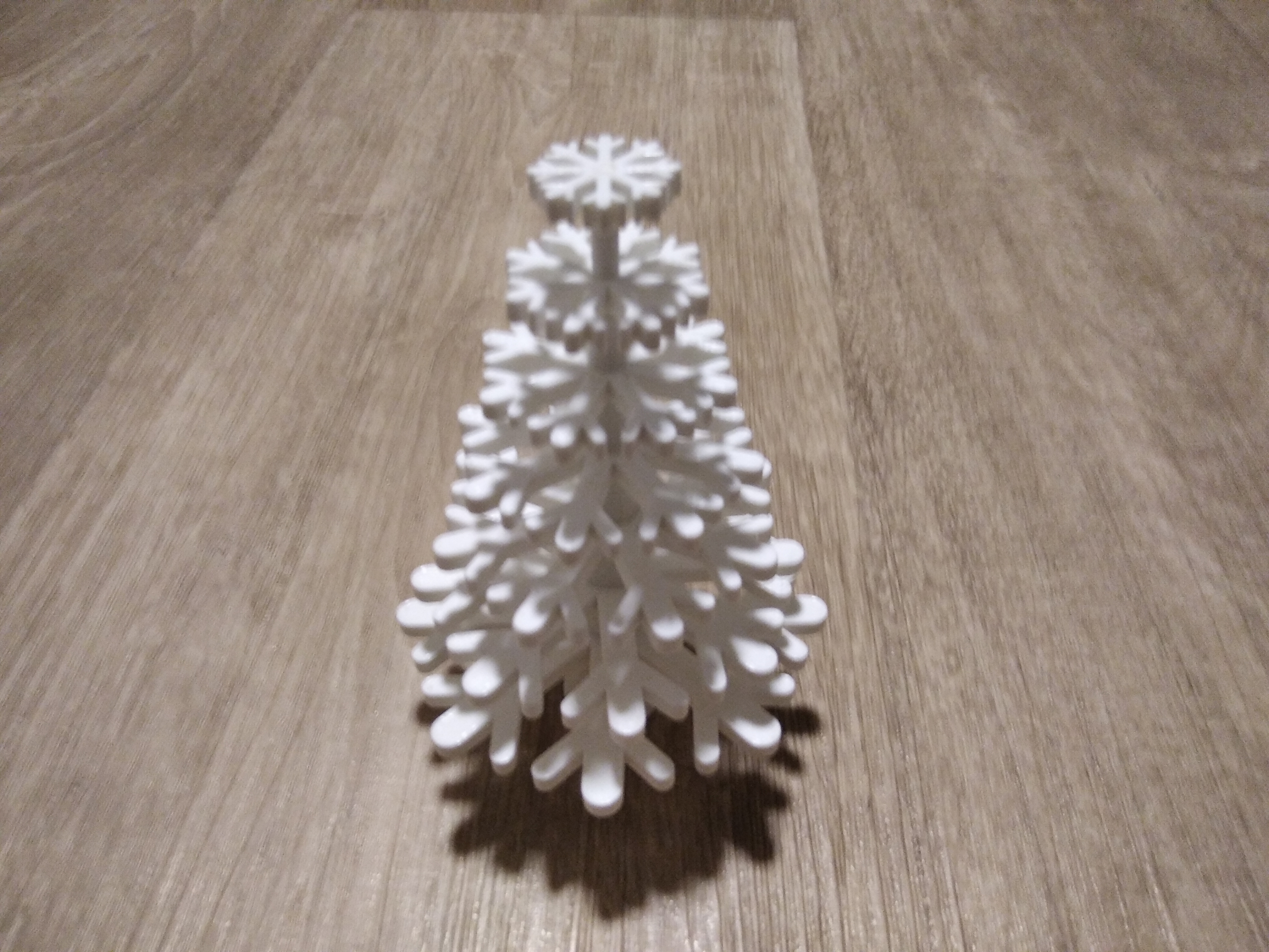 Miniatura 2 do modelo 3D Snow flake tree