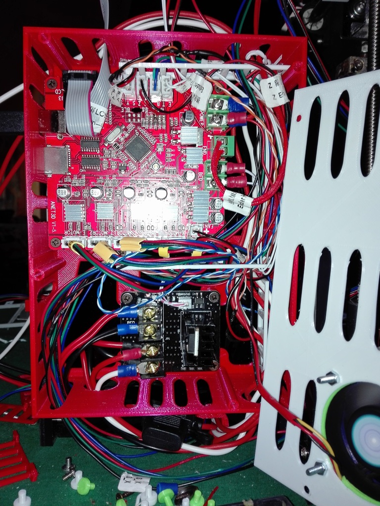 Miniatura 4 do modelo 3D anet a8 electronics case - part 1