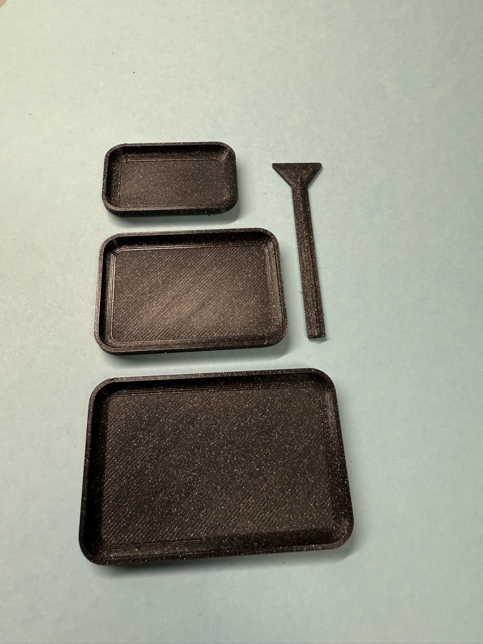 Miniatura 4 do modelo 3D Stackable epoxy mixing bowls