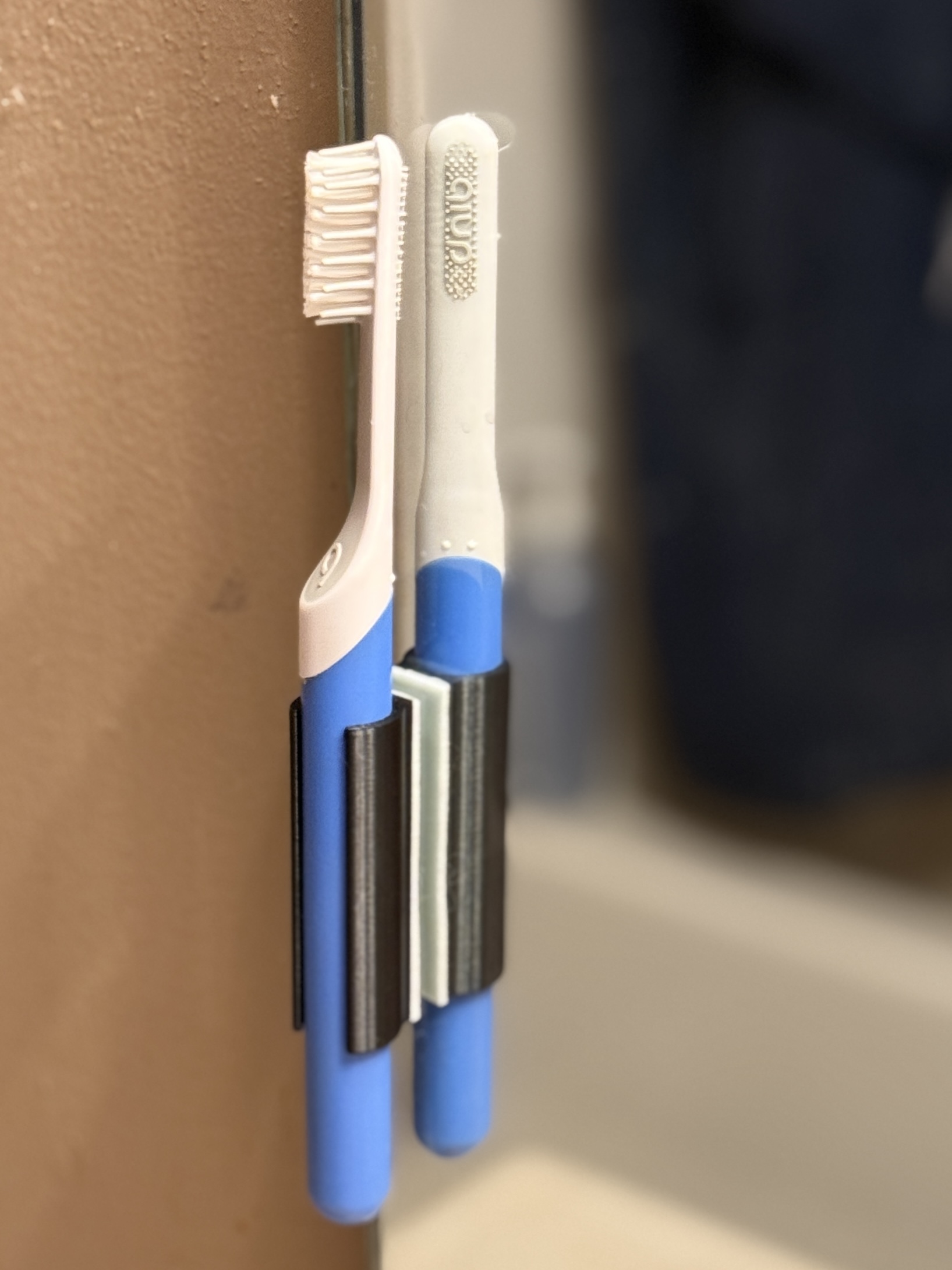 Quip Toothbrush Holder