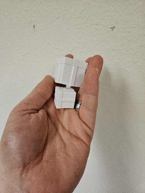 Functional Christmas Gift Box Decoration (Minimal Filament)