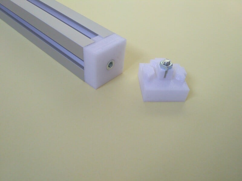 Caps aluminium 3030 extruded profile