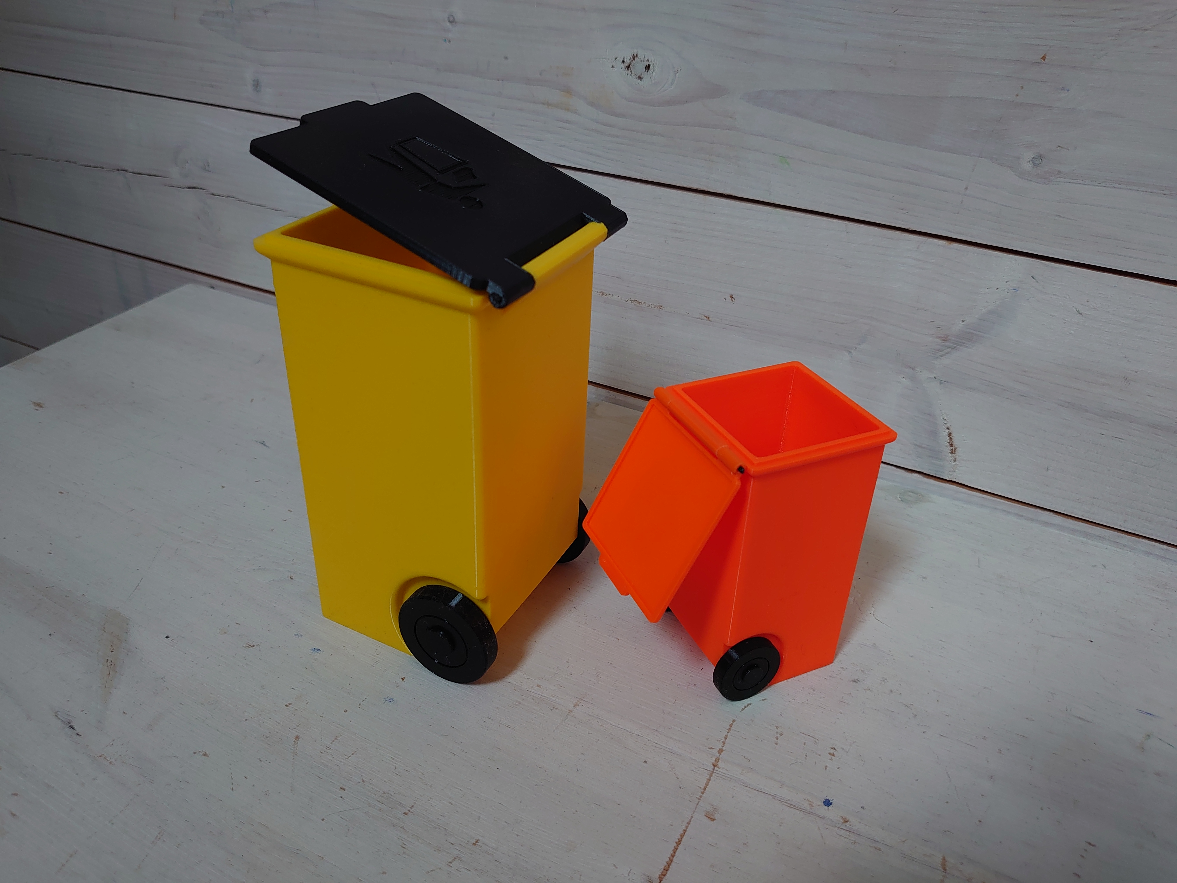 Toy Trash/Garbage Bin