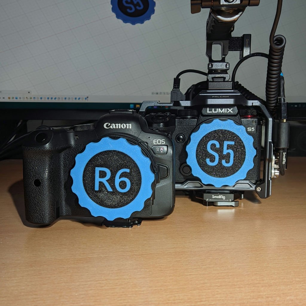 Canon EF bodycap with text