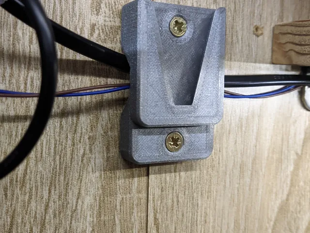 V-mount battery wall mount/storage