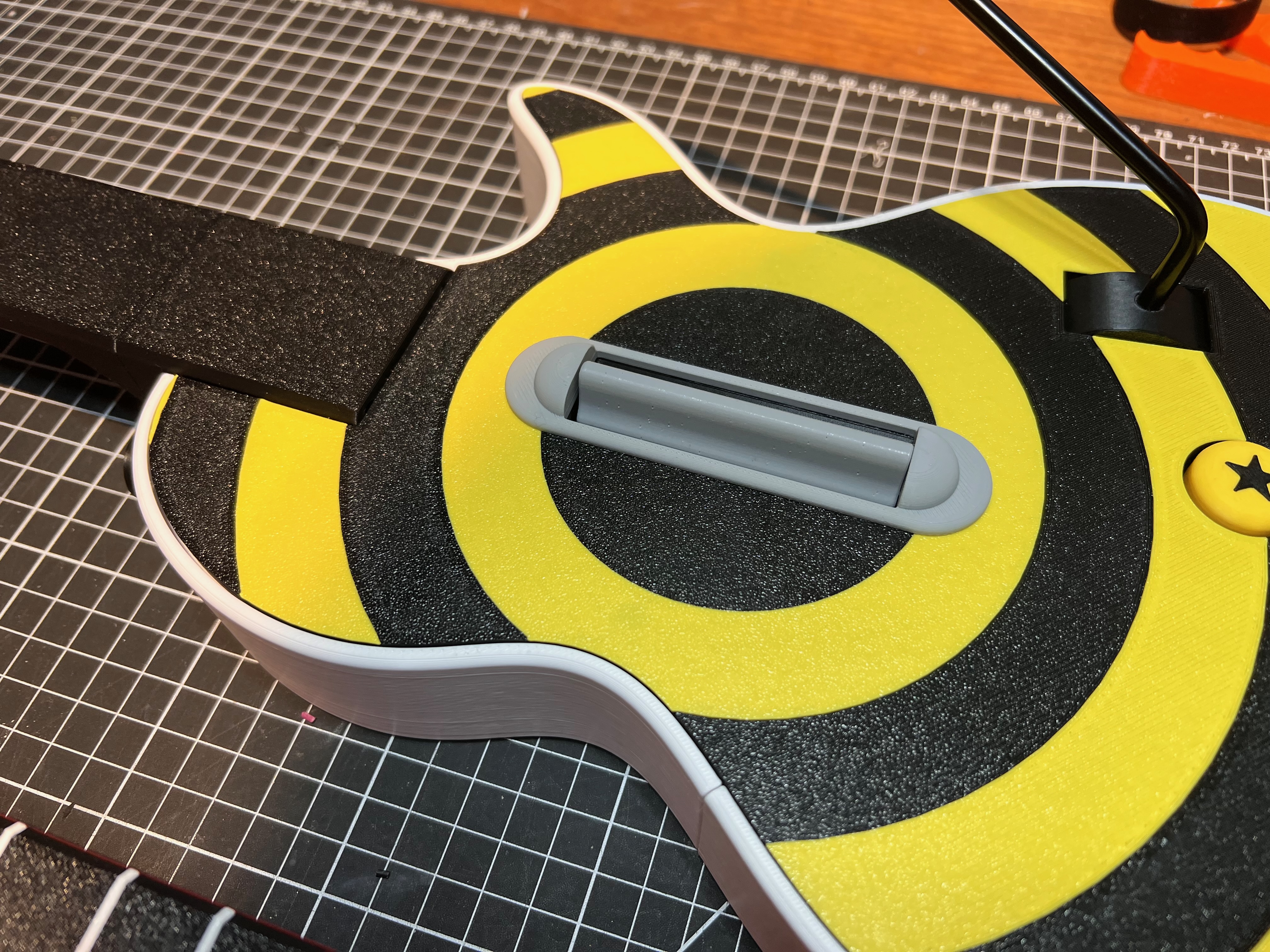 Multi-colour Parts  - Les Paul Controller for Guitar Hero/Clone Hero/YARG — thumbnail 3