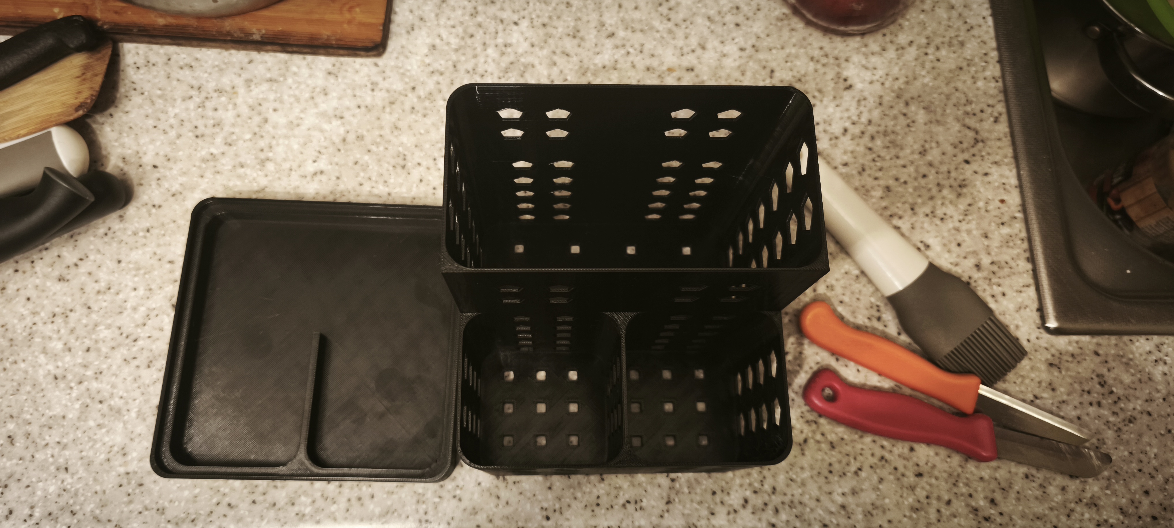 Cutlery drainer V3 no supports by MrLiffe — thumbnail 3