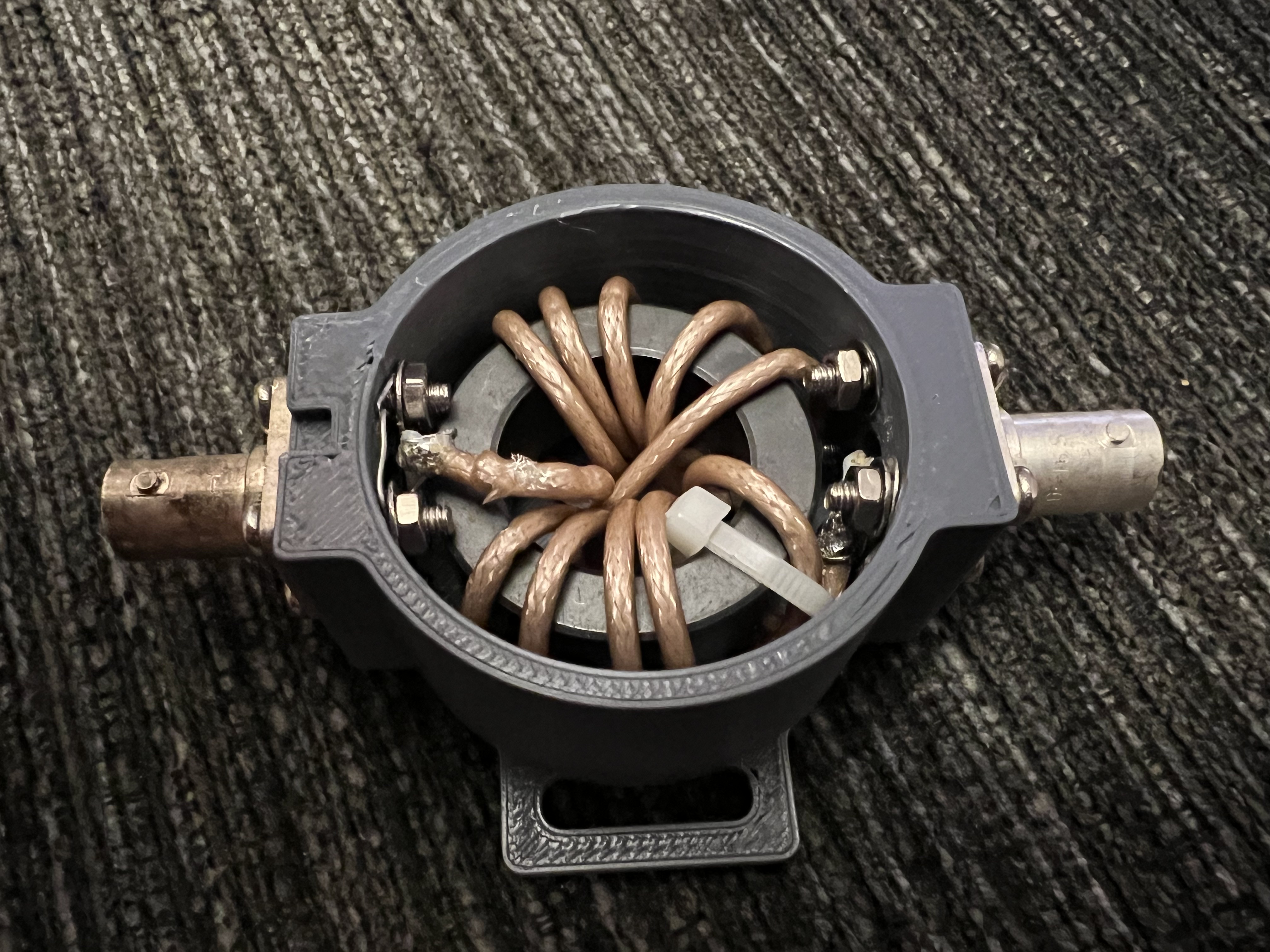 RF Choke/Balun FT114-31 Enclosure
