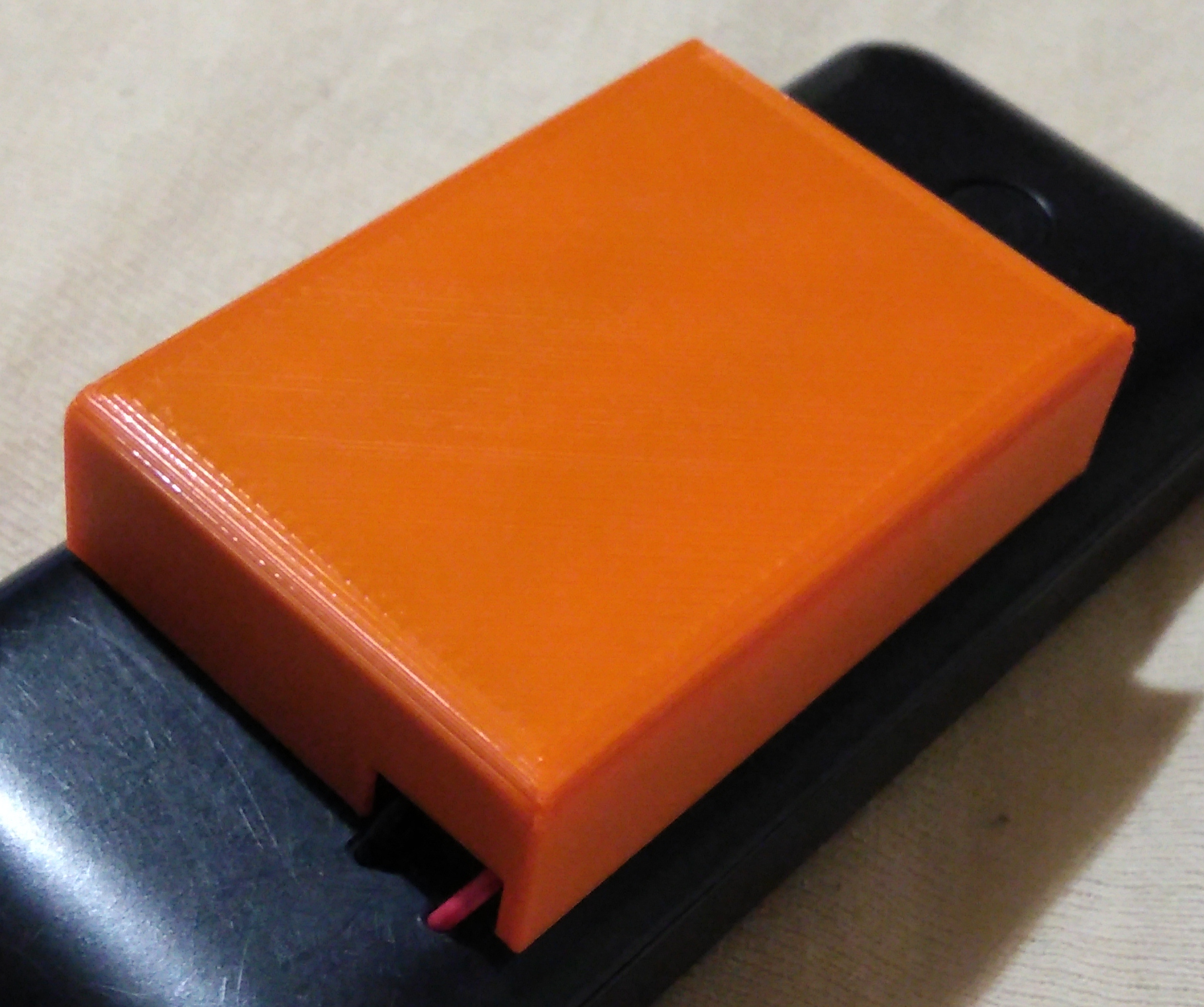 Cover for 3*AAA battery holder by Maciej | Download free STL model ...