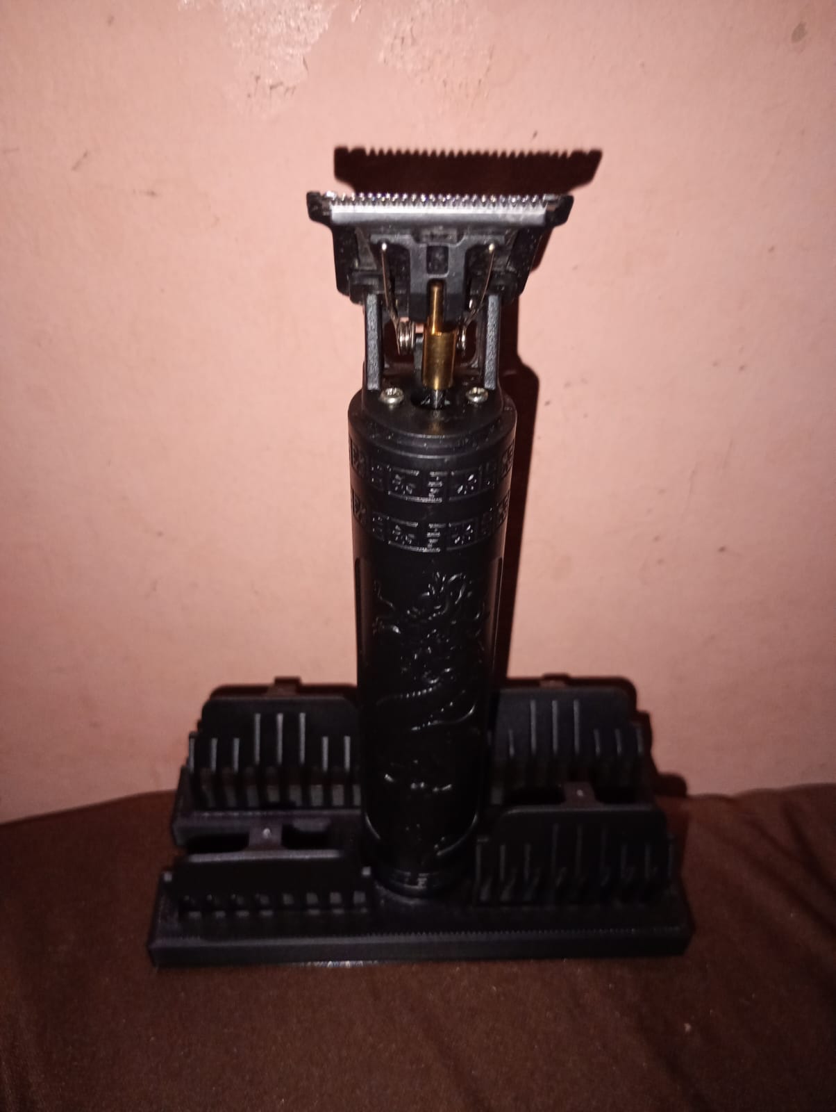 Hair clipper + accesories stand