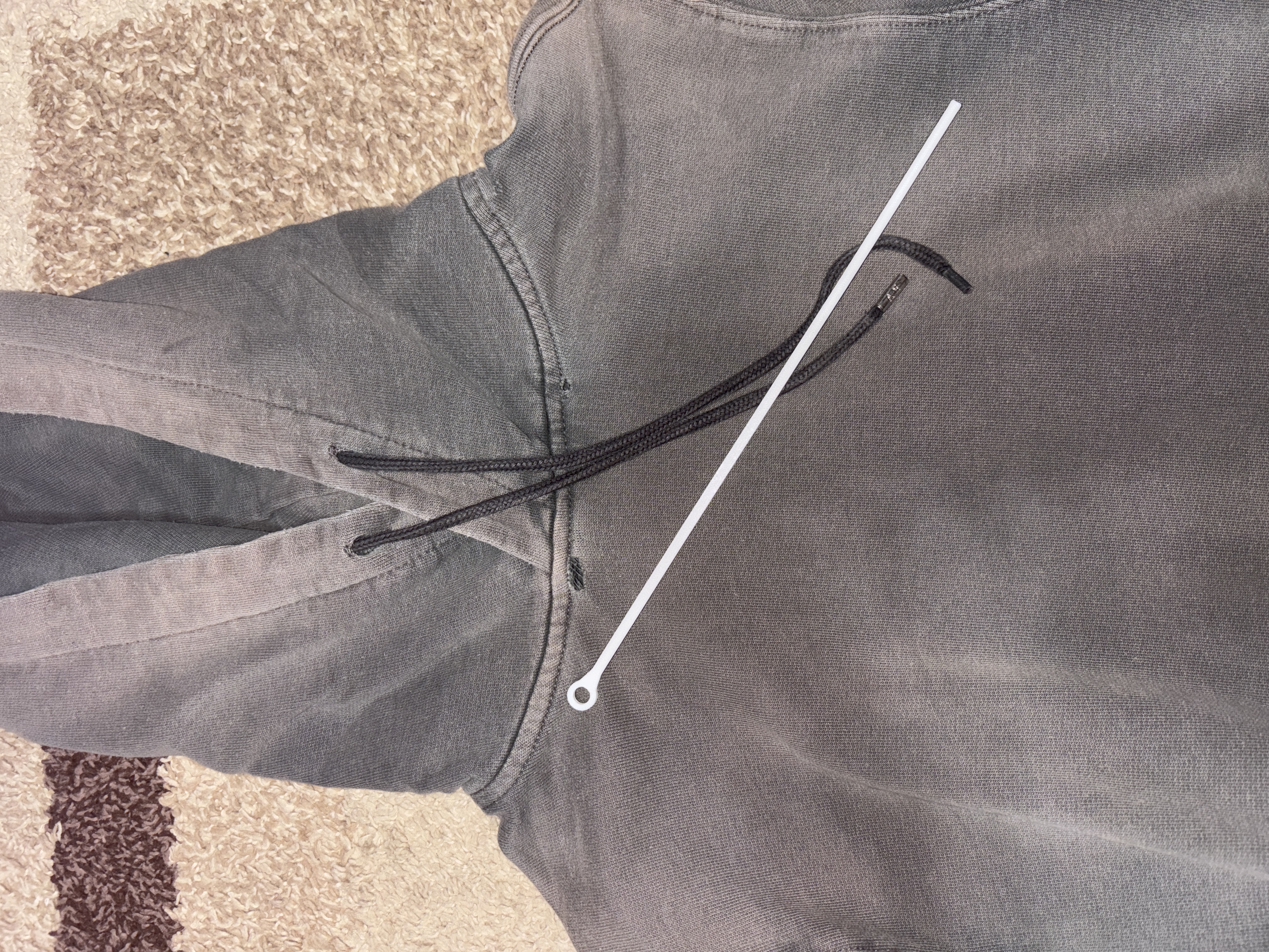 Hoodie String fixer