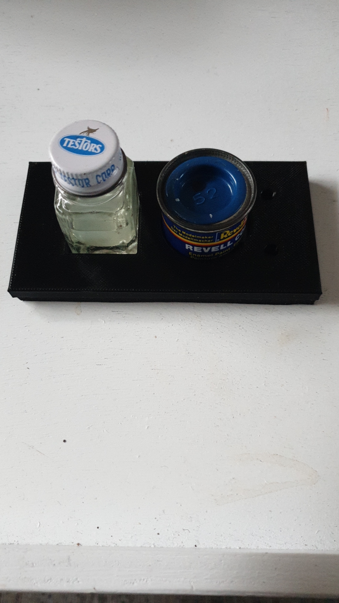 Miniatura 2 do modelo 3D Model paint holder