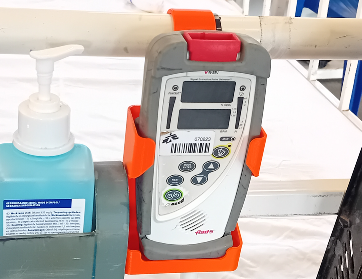 Pulse Oximeter Holder v2, UMS V1