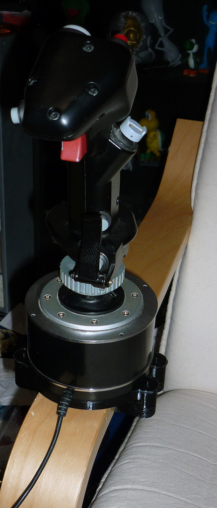 Thrustmaster Warthog Joystick Ikea POÄNG Mount