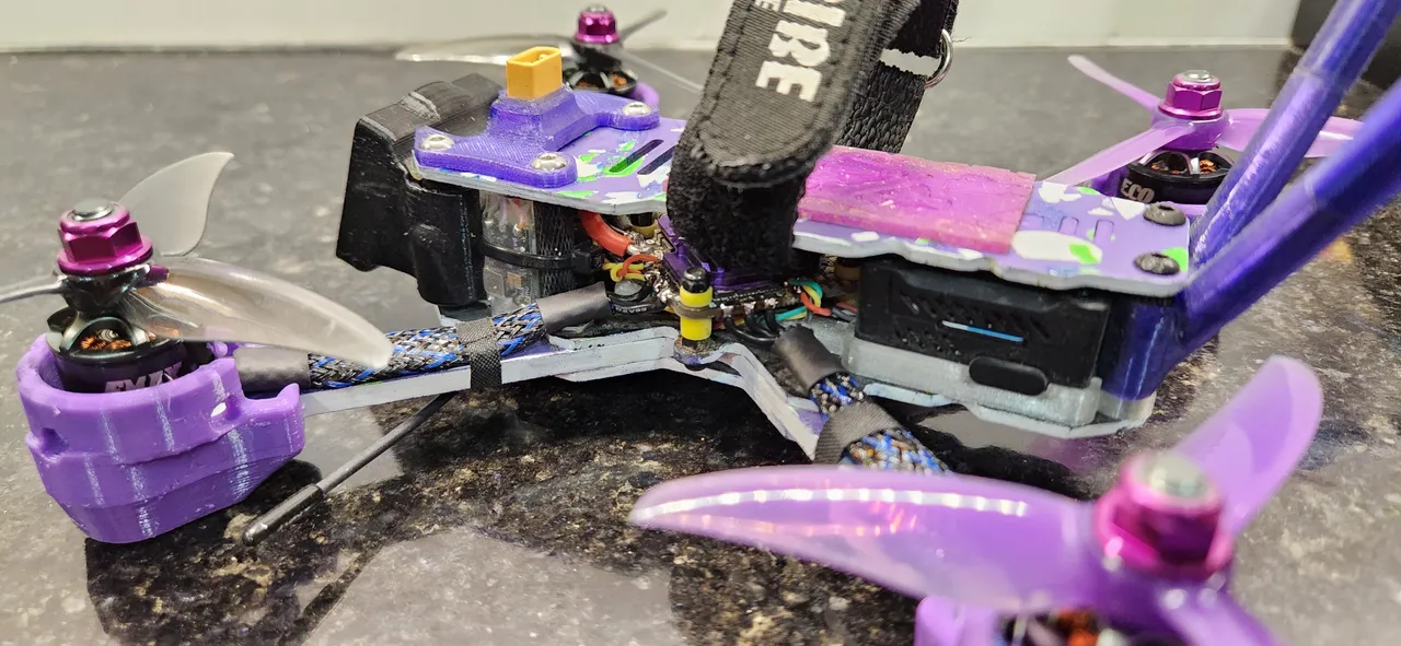 DJI O3 Air Unit Halterung - 3D-gedruckte TPU Halterung 95A | Für FPV Renndrohnen Kamera Montage