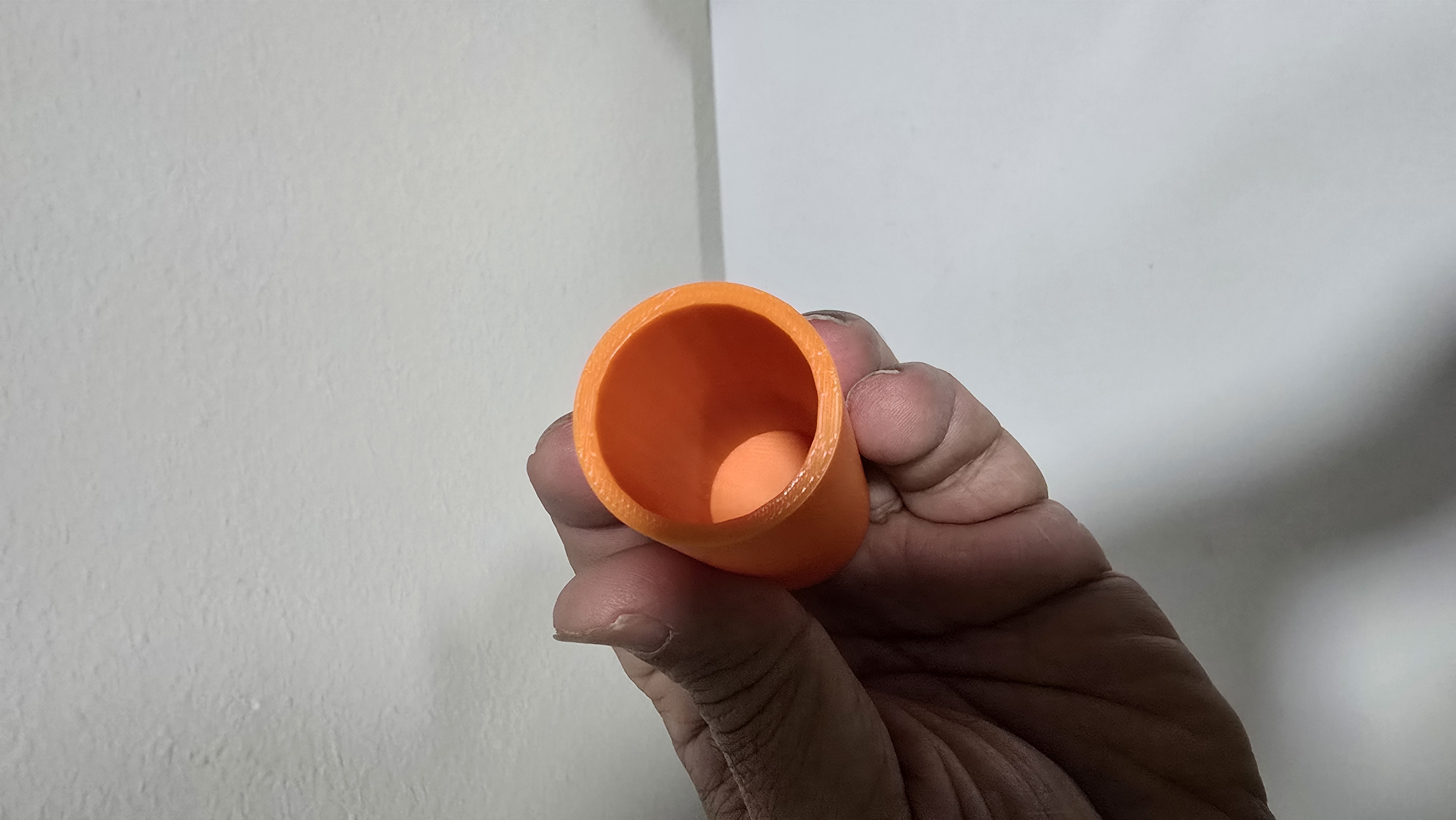 Dice Thrower Simple — thumbnail 2