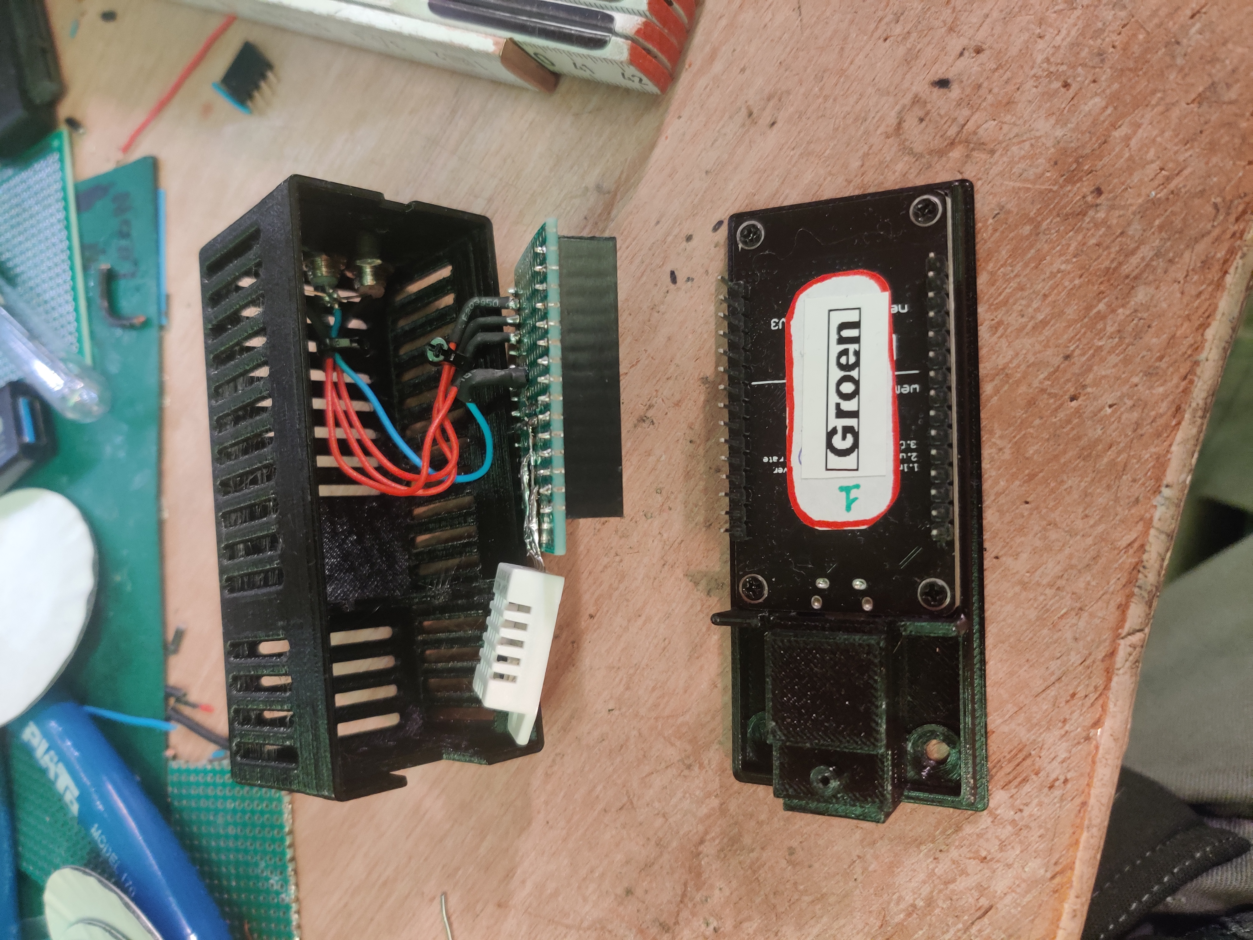 Customized temperature & humidity sensor — miniatura 2