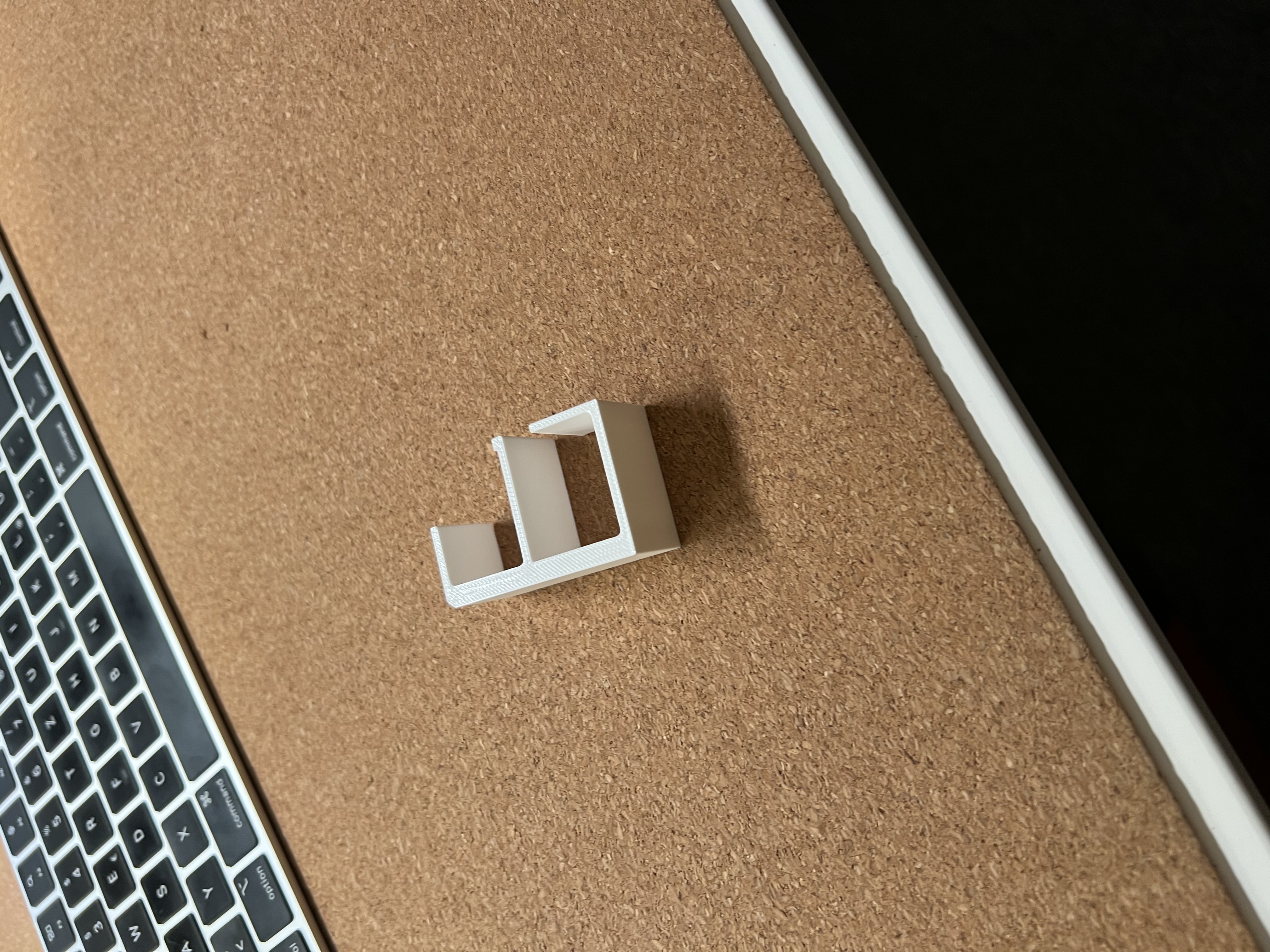 Kabelhalter Ikea Mittzon — miniatura 3