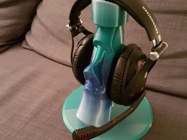 Moai Headphones stand