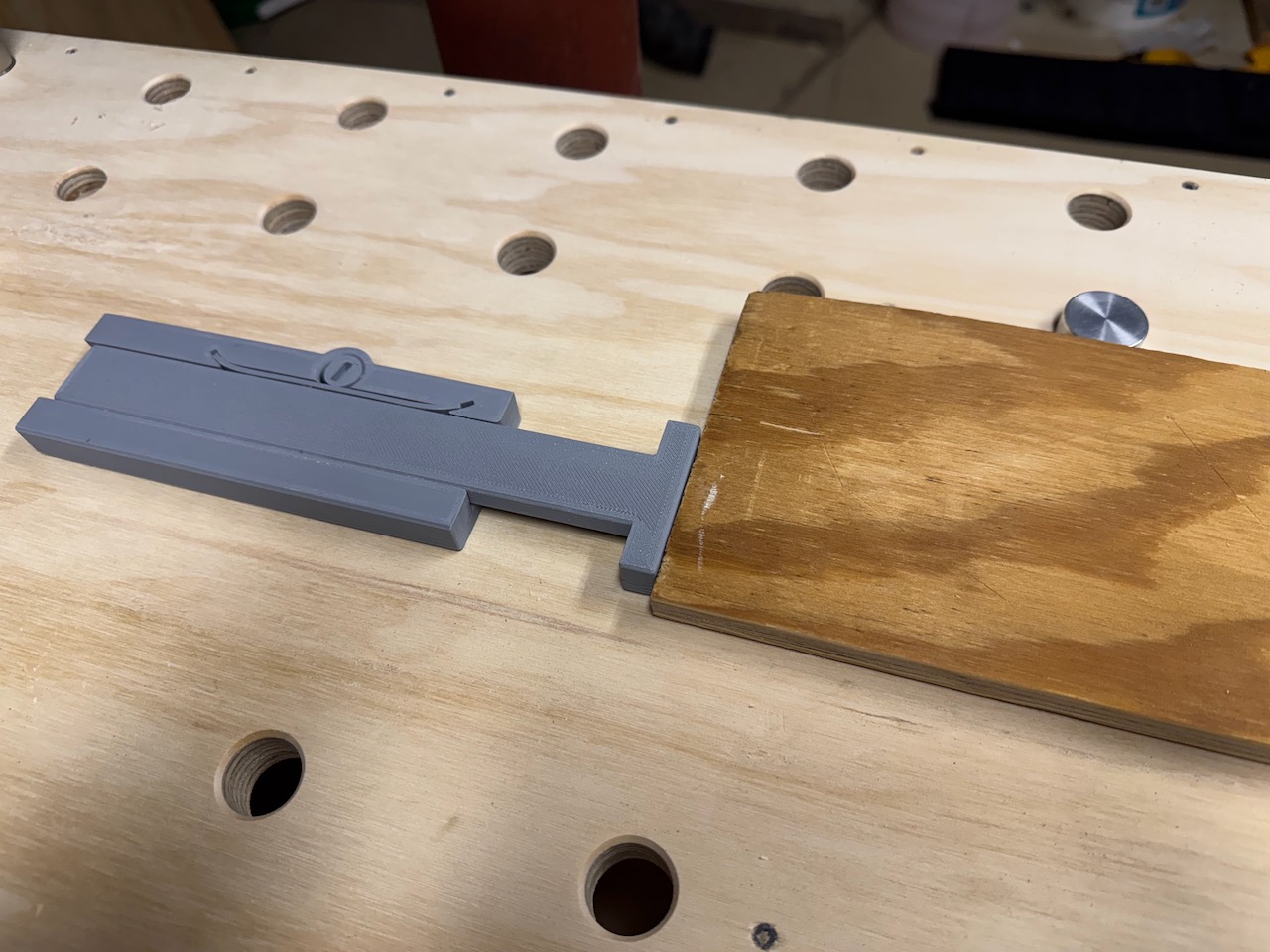 Low profile MFT end stop