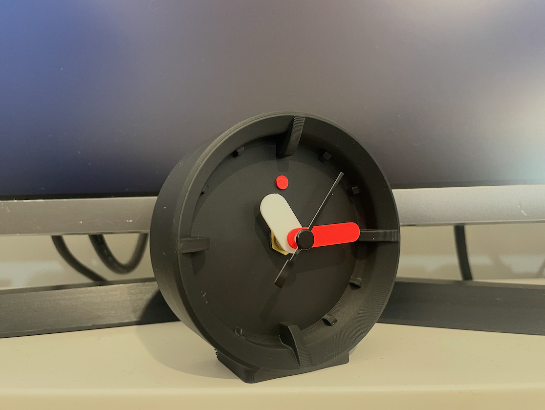Miniatura 4 do modelo 3D Minimalistic Desktop Clock