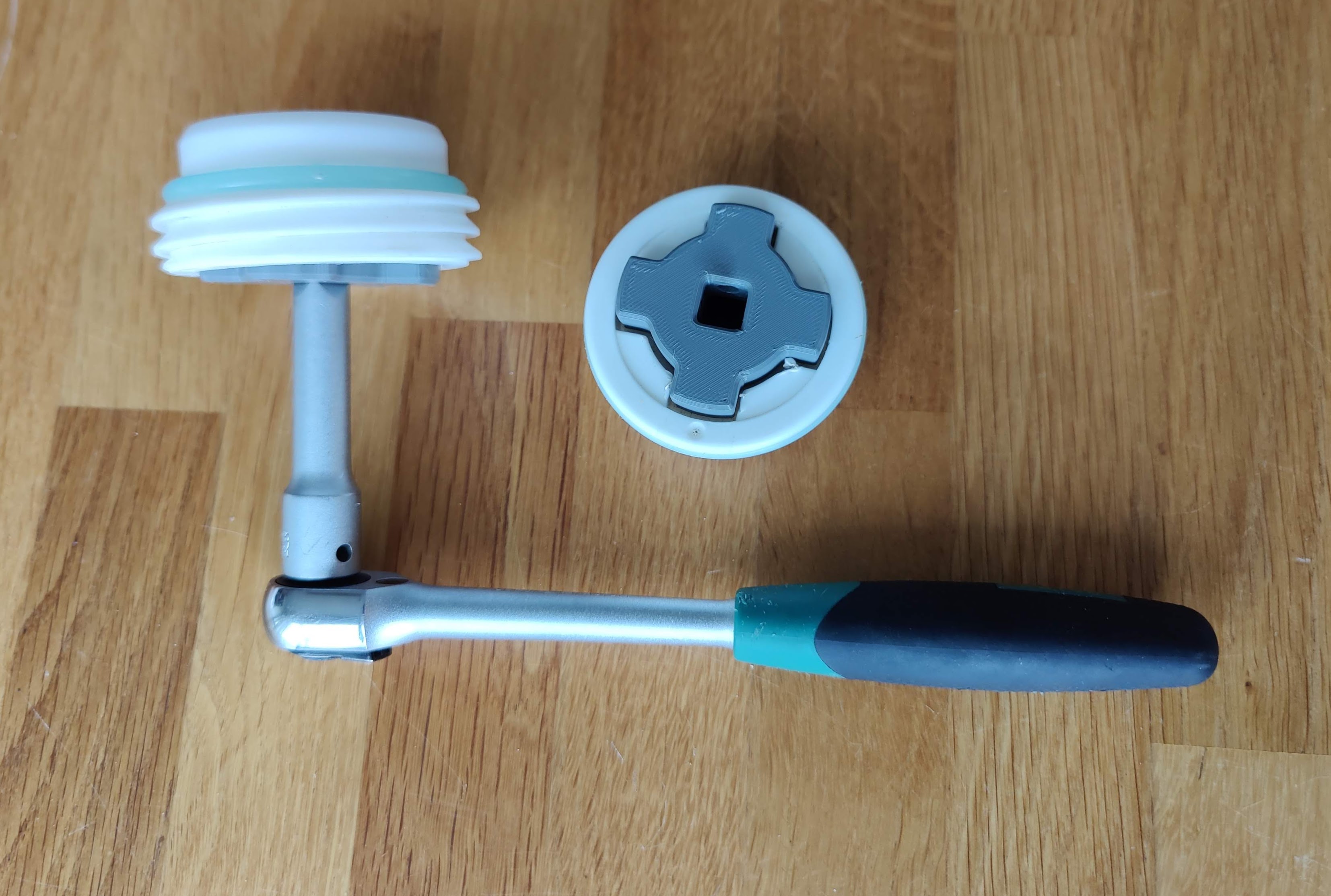 Miniatura 4 do modelo 3D Plastic barrel cap socket wrench adapters