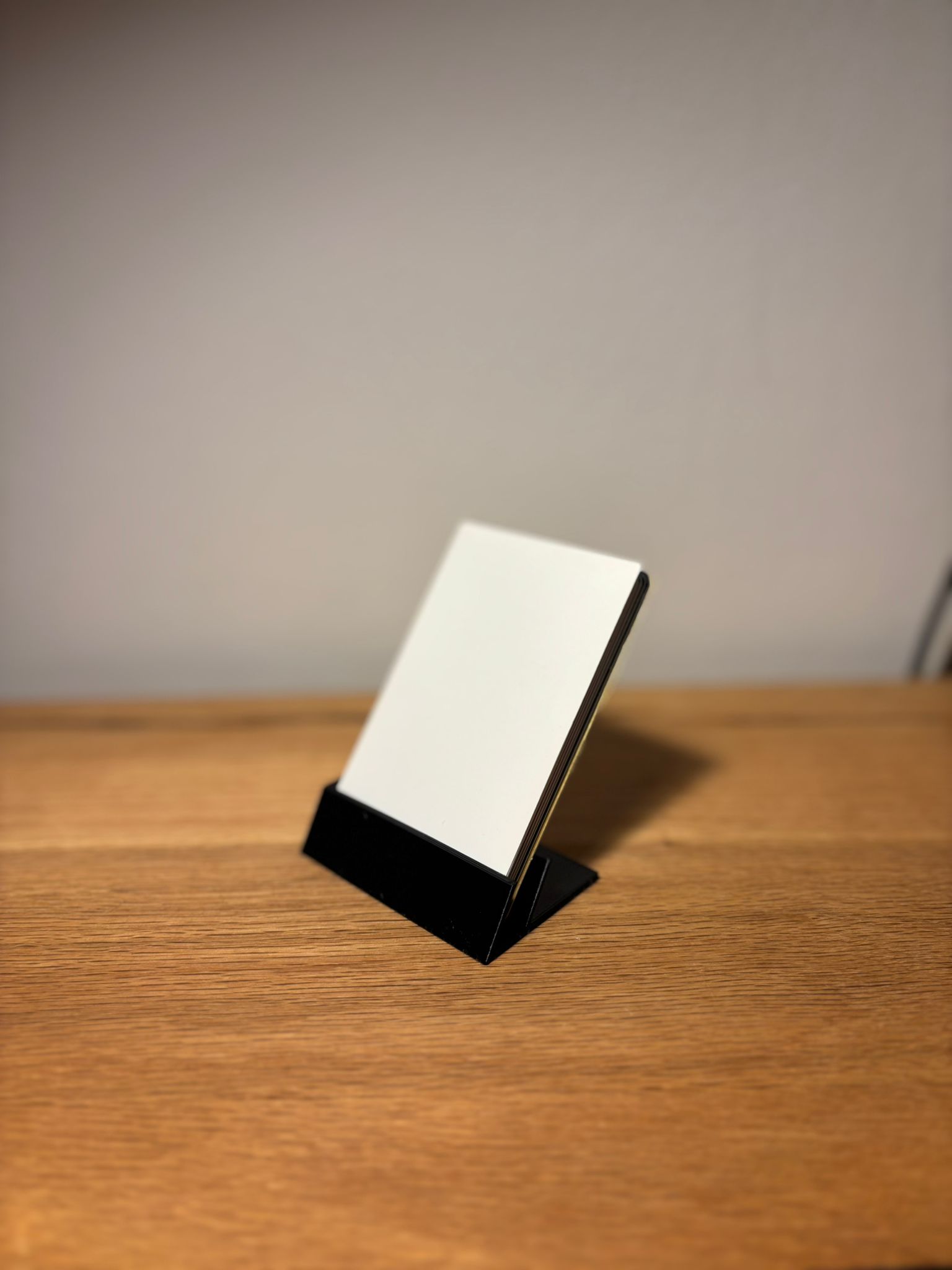 card stand (table organizer)