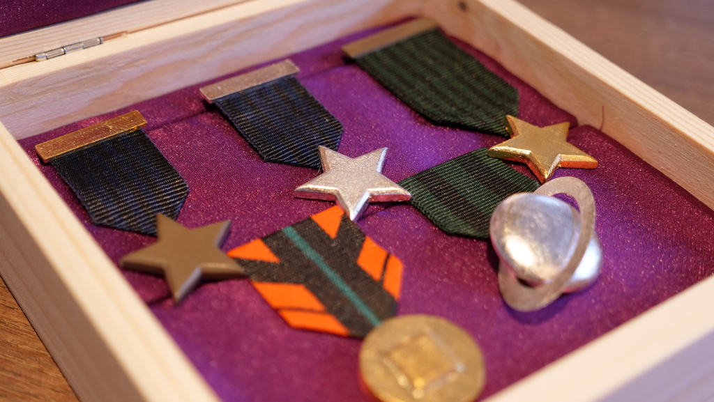 Wing Commander Medal Set — miniatura 3
