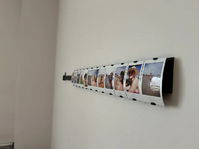 Uchwyt na ścianę do zdjęć Instax Mini / Wall Photo Holder for Instax Mini