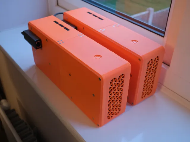 Framework NAS/media server with battery backup