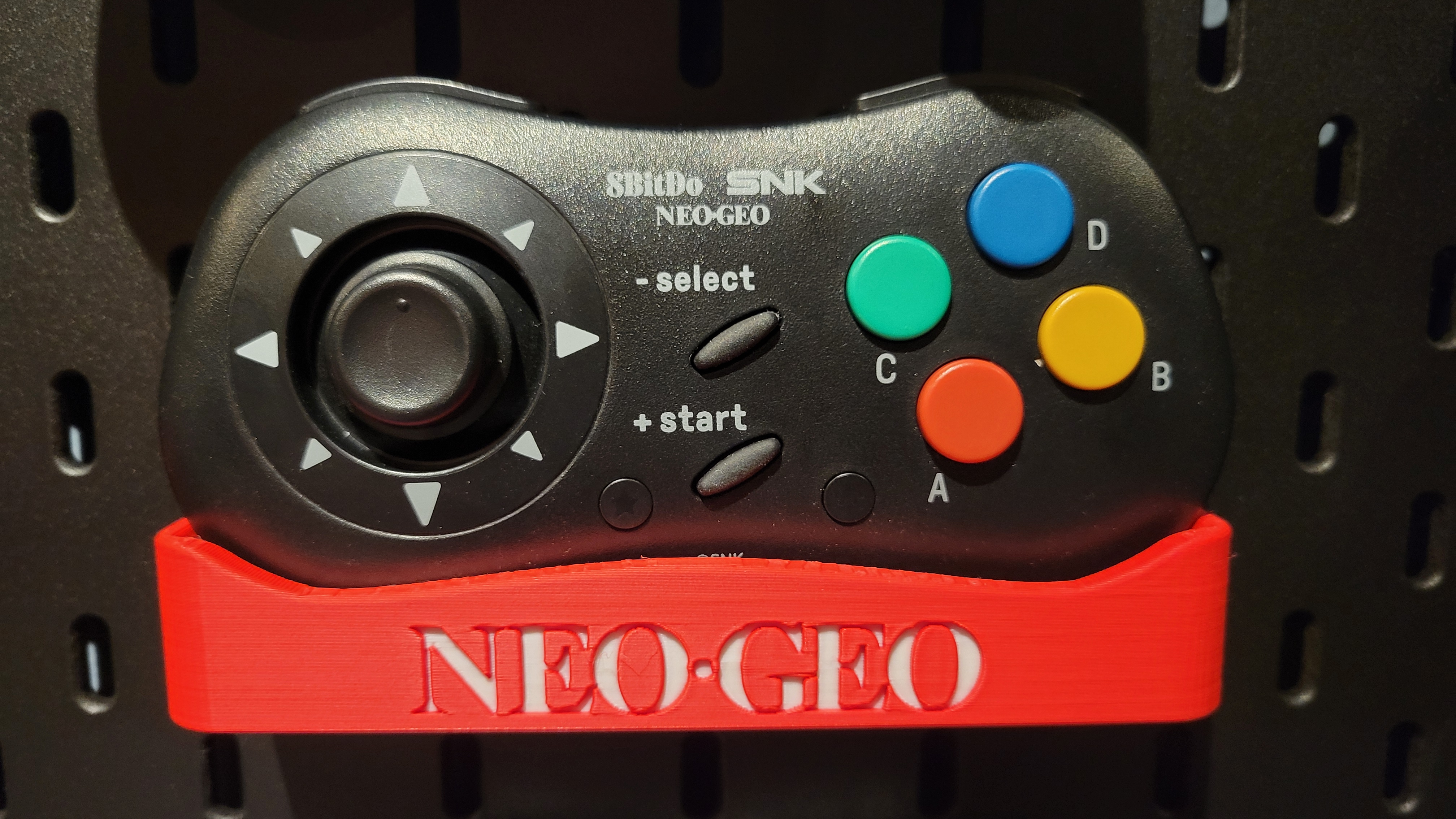 8bitdo Neo CD Control pad Skadis mount