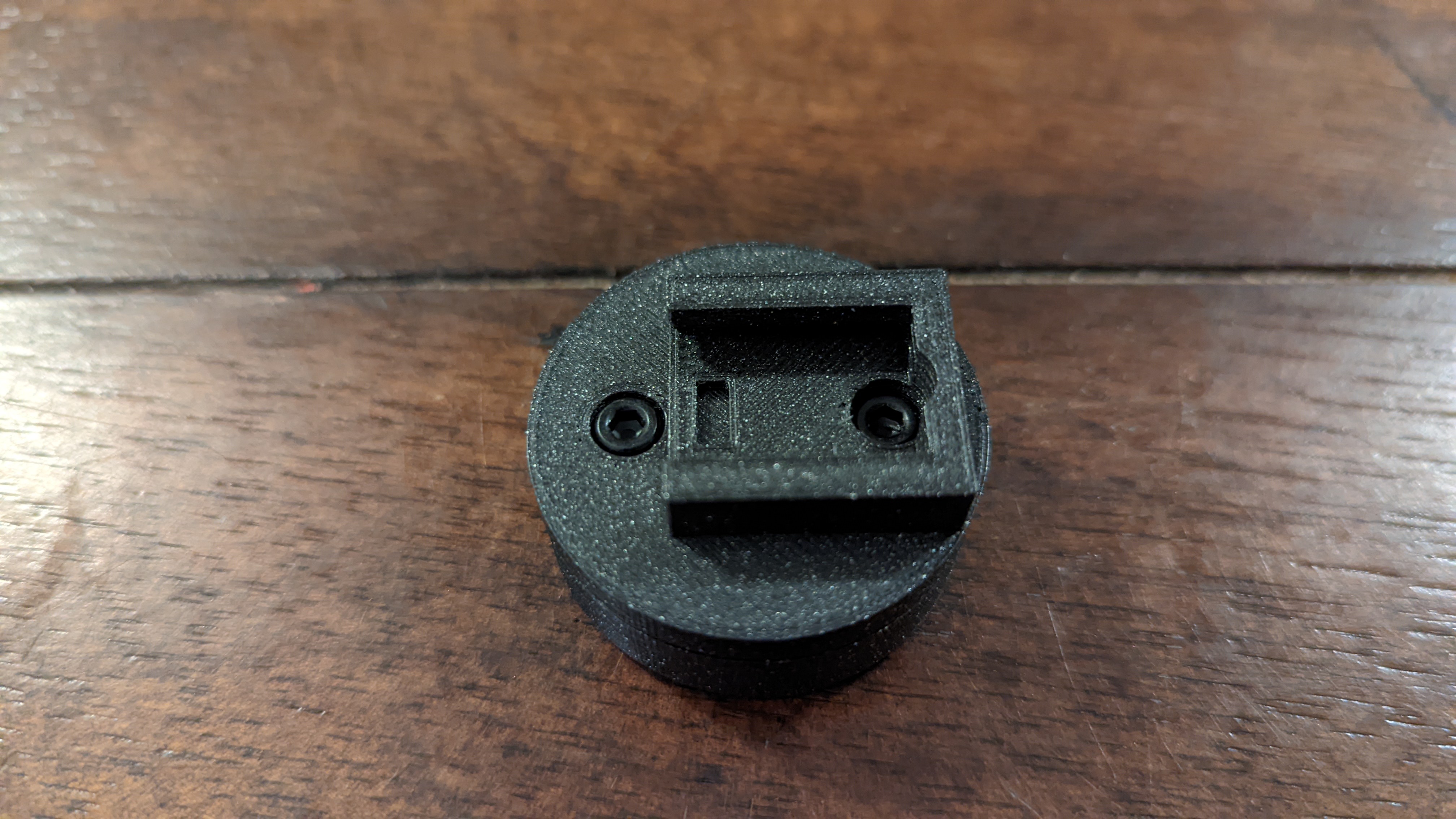 Garmin Varia Blendr Adapter by SpaceForceCapt Download free STL model