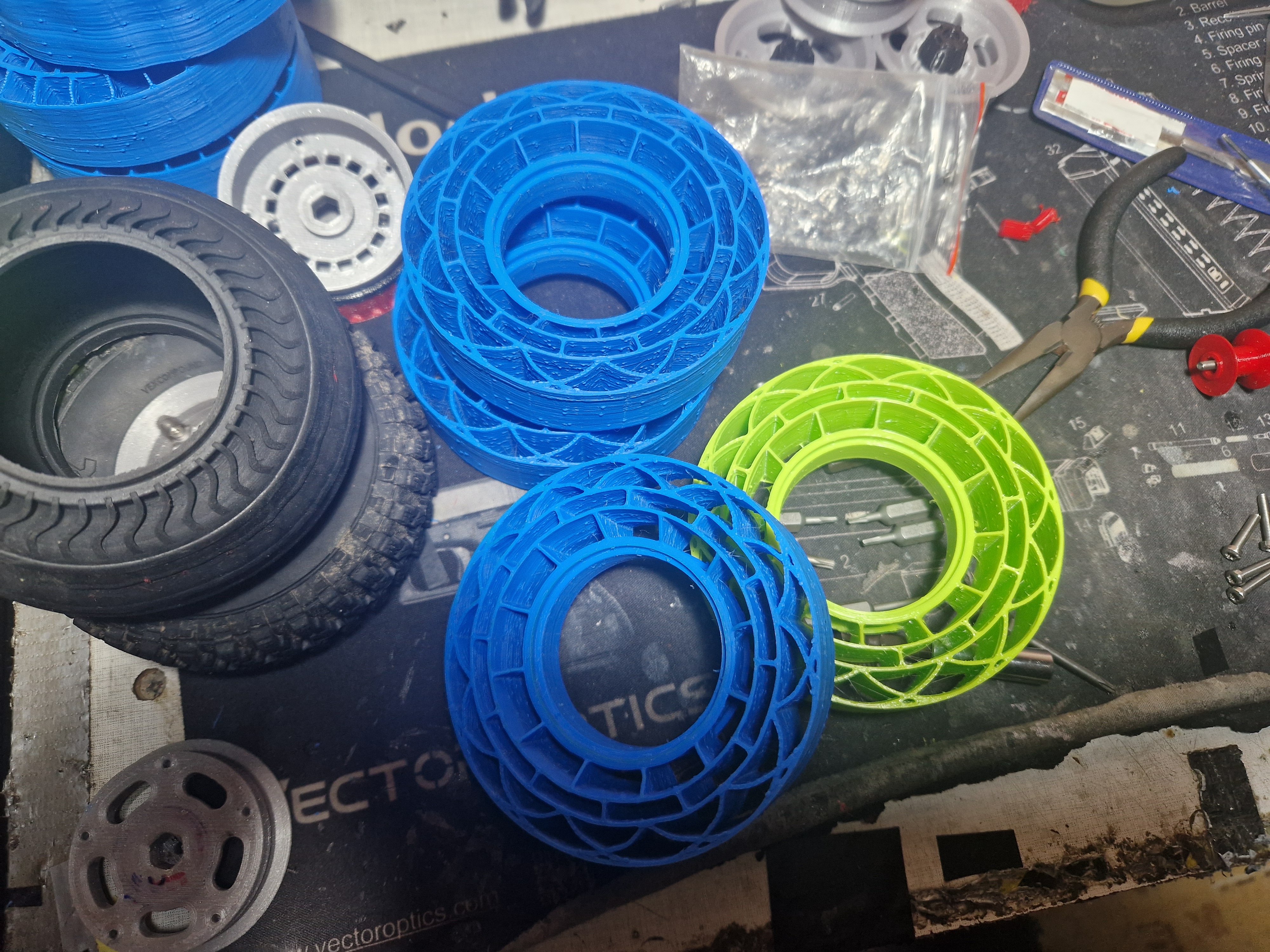 RC 1.9" 105mm FLEX tire inserts (Specially designed for 3DSets Max van )