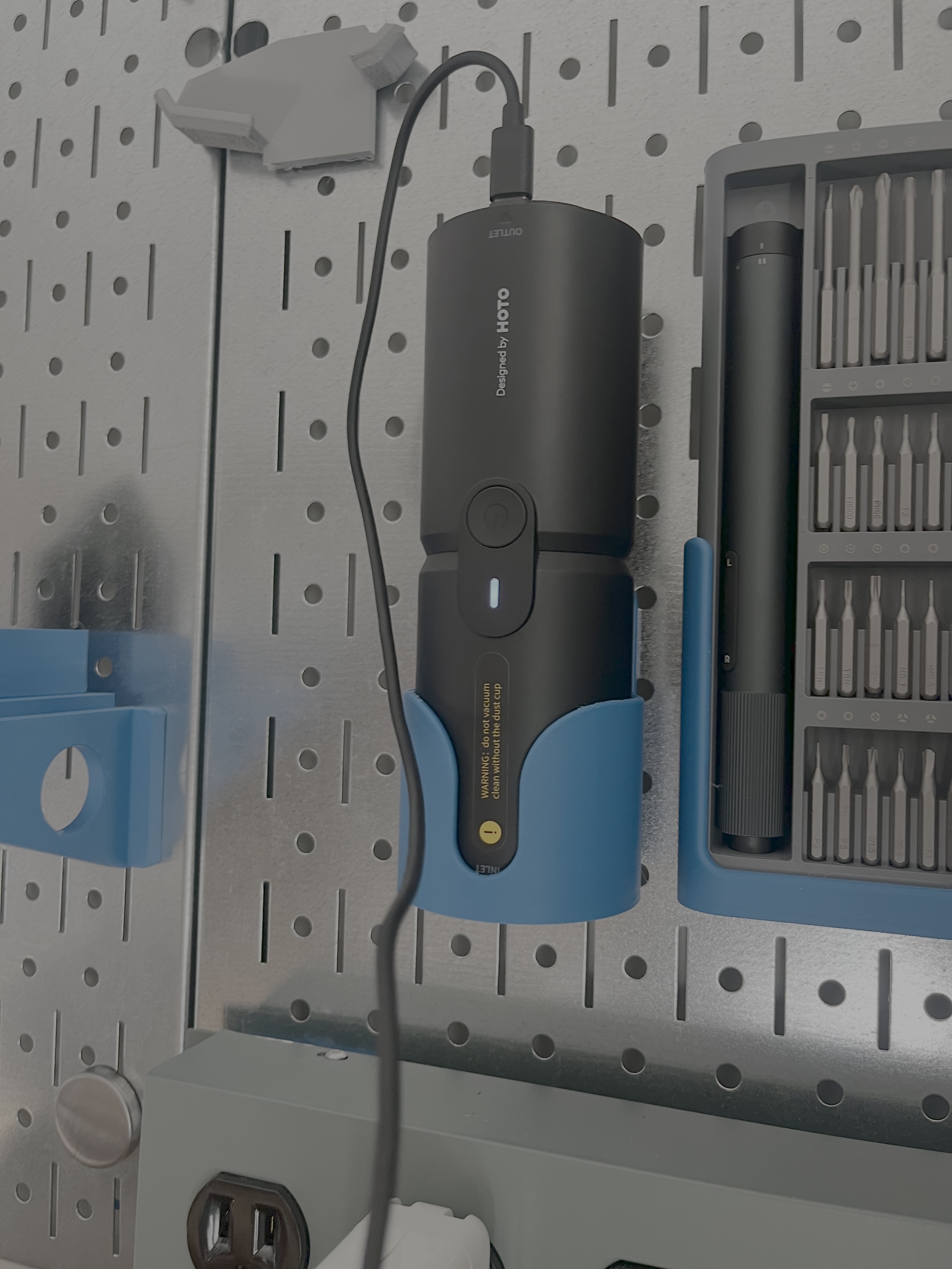 Wall Control HOTO Vacuum Duster Holder