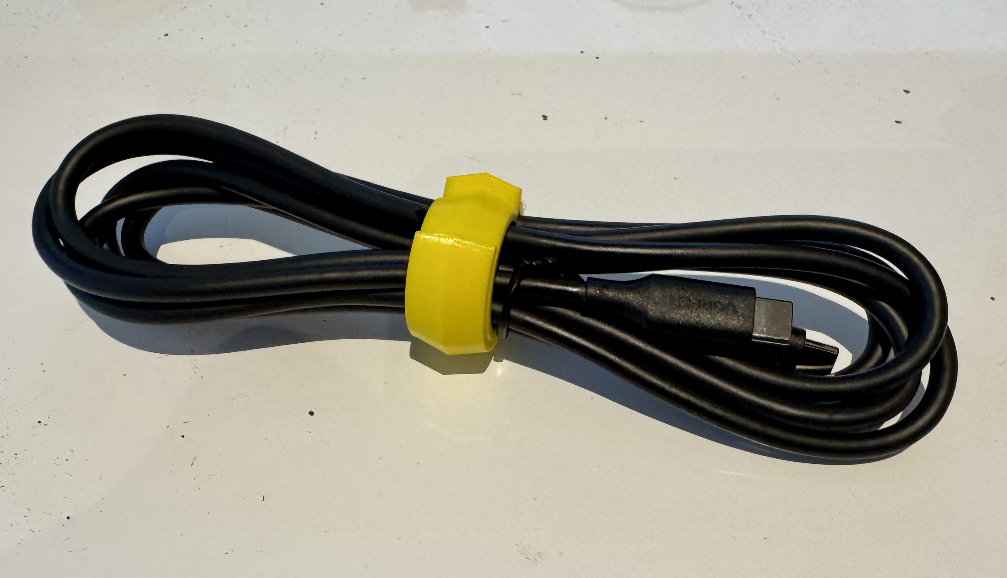 Cable Organiser / Clip - Parametric Fusion 360