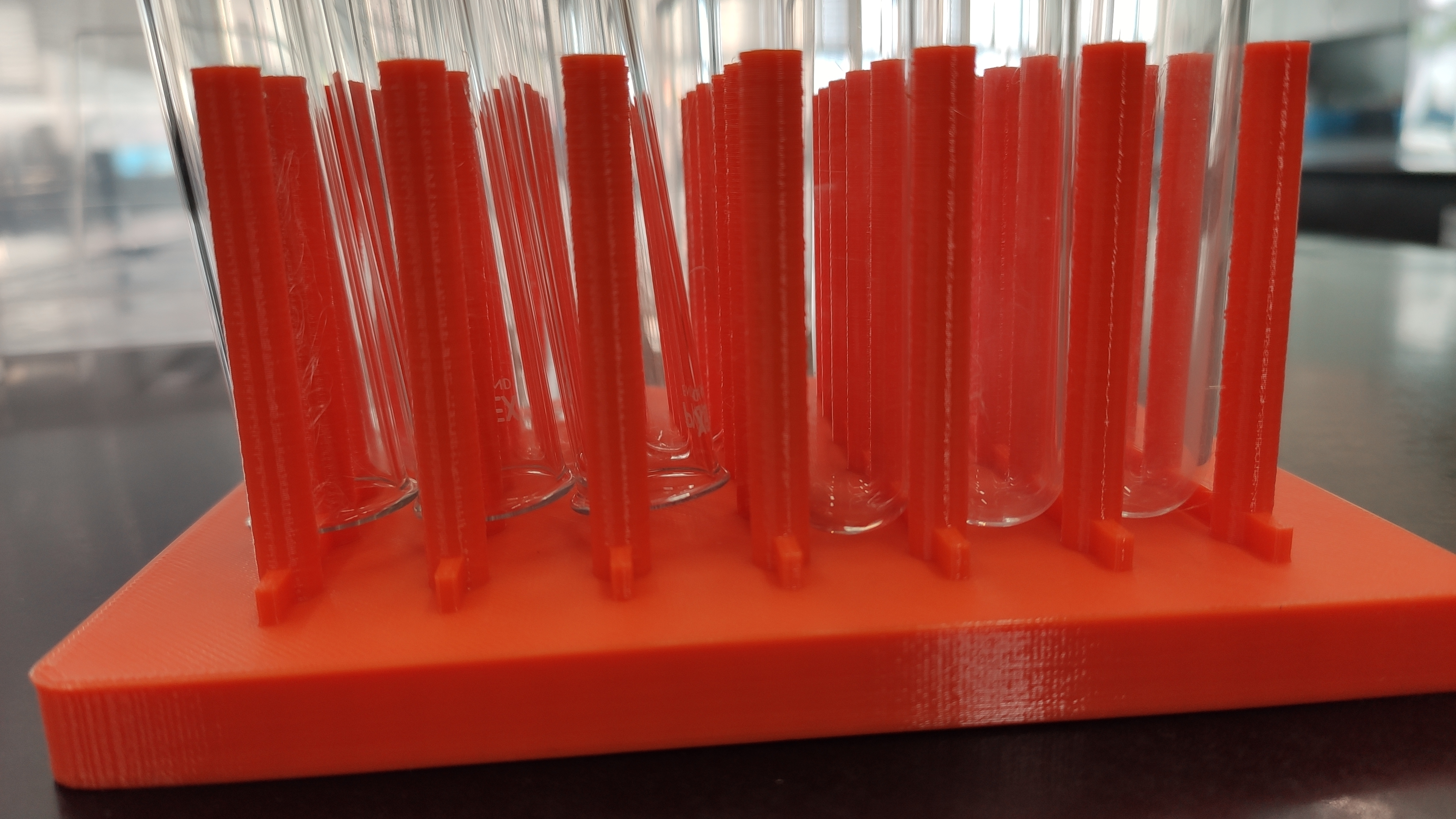 Miniatura 2 do modelo 3D Test tube peg rack (customizable)