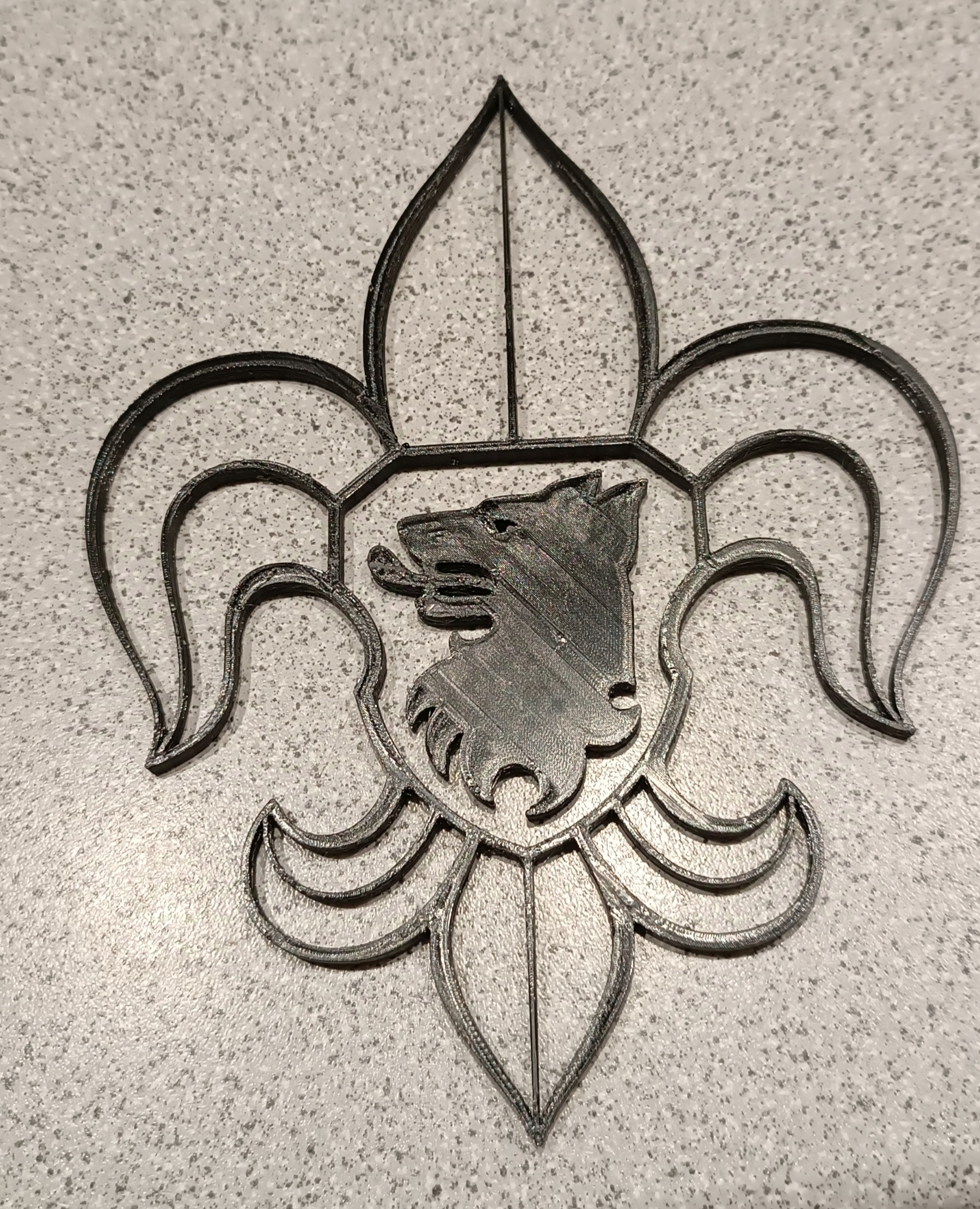 Scout lily CZ - wall emblem