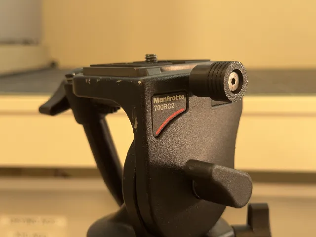 Tripod Screw Knob - Manfrotto 700RC2