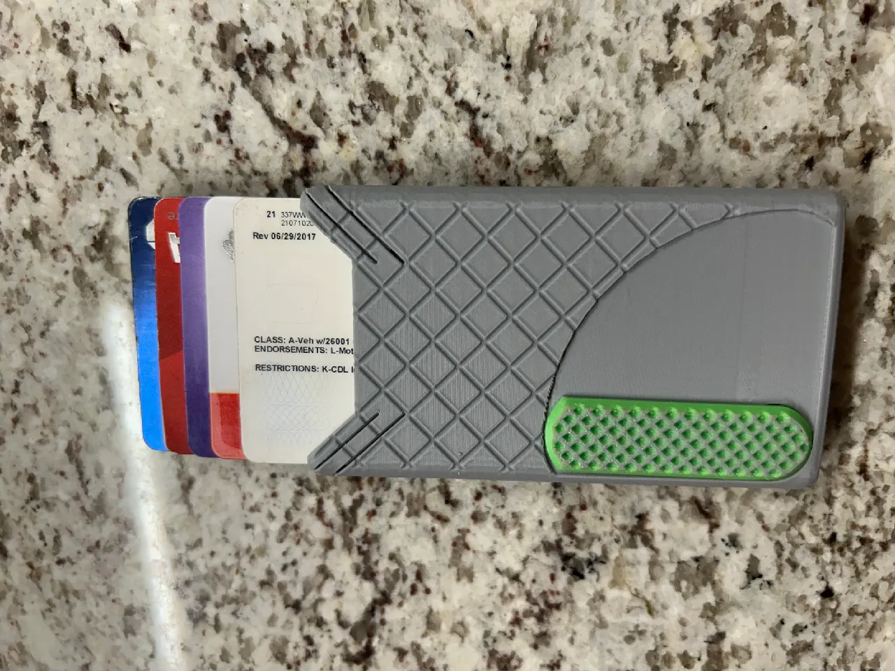 Cascade Wallet 5 Cards and Cash Box Left & Right Hand designs by Ben ...