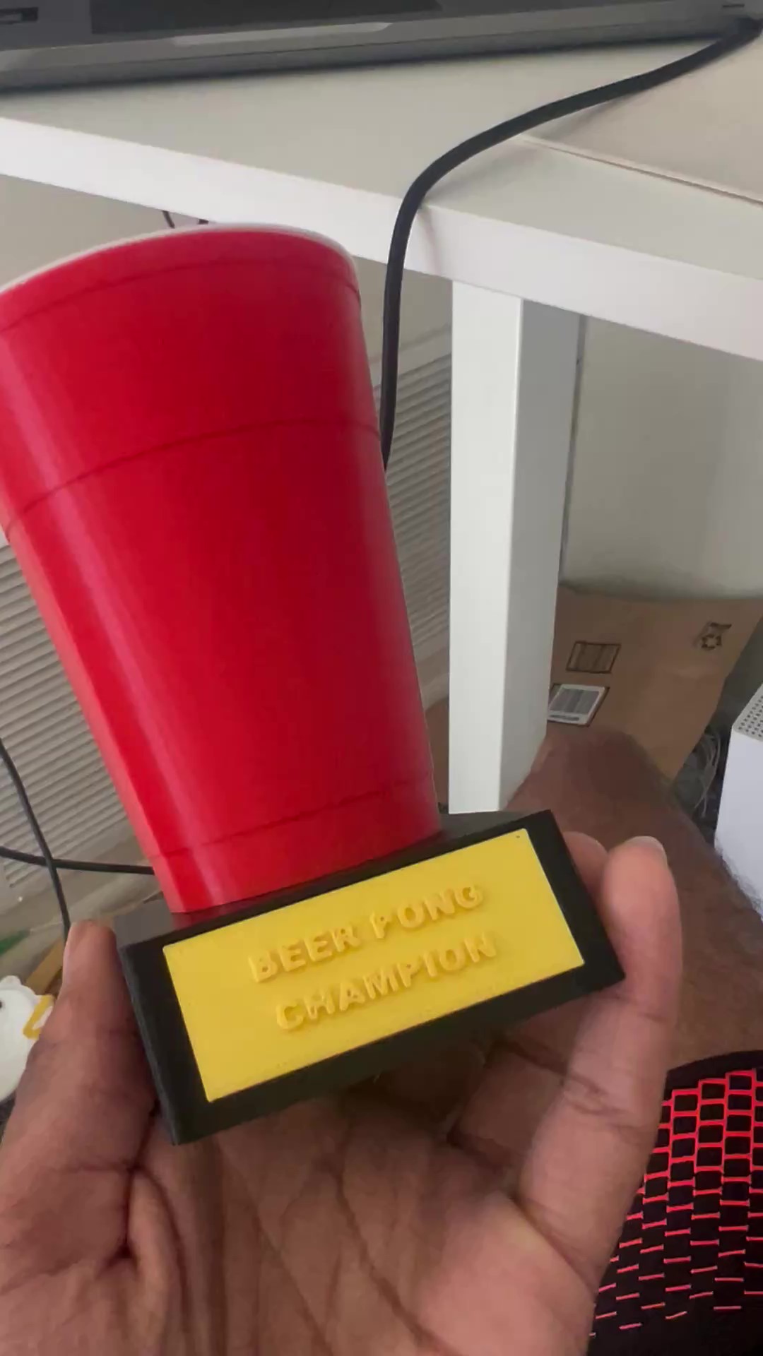 Miniatura 6 do modelo 3D Beer Pong Trophy