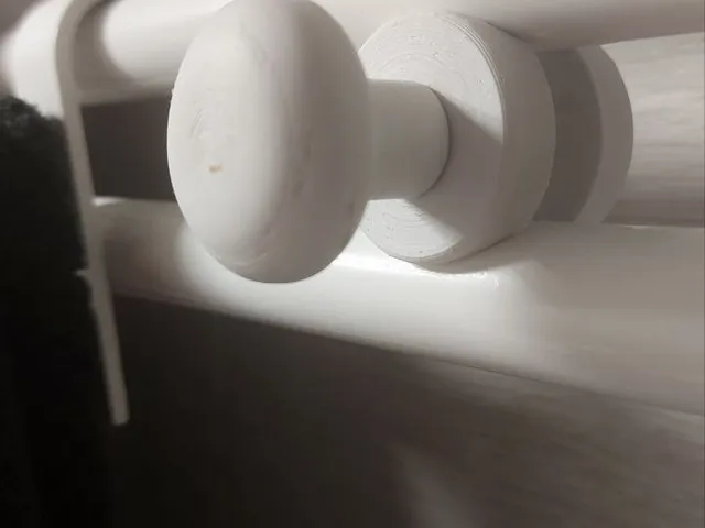 Bathroom radiator hanger