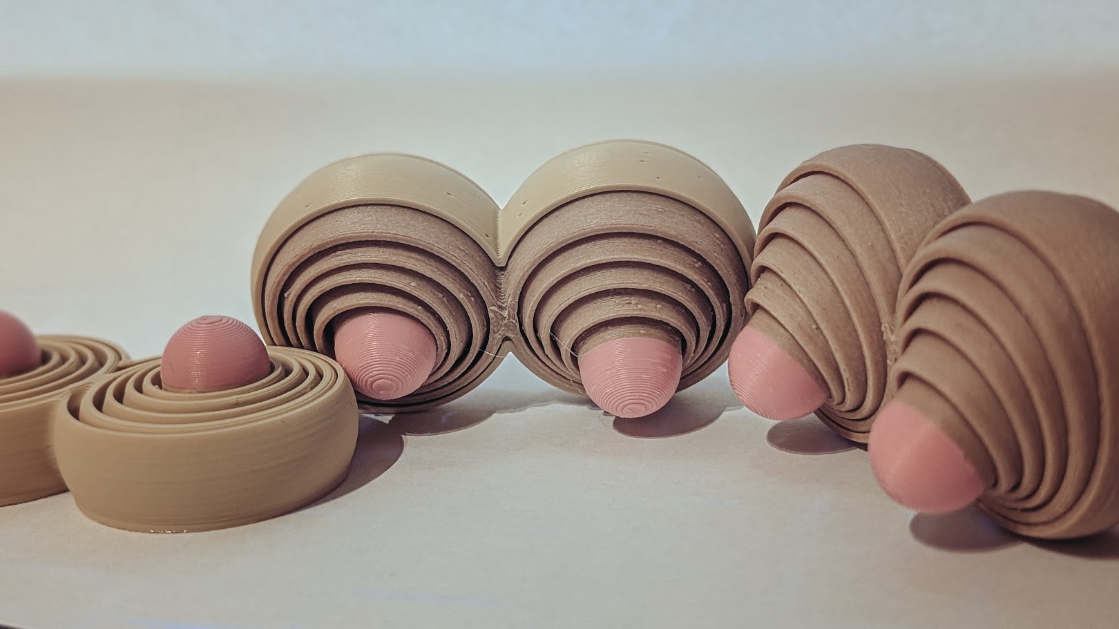 Fidget Boobs — miniatura 2
